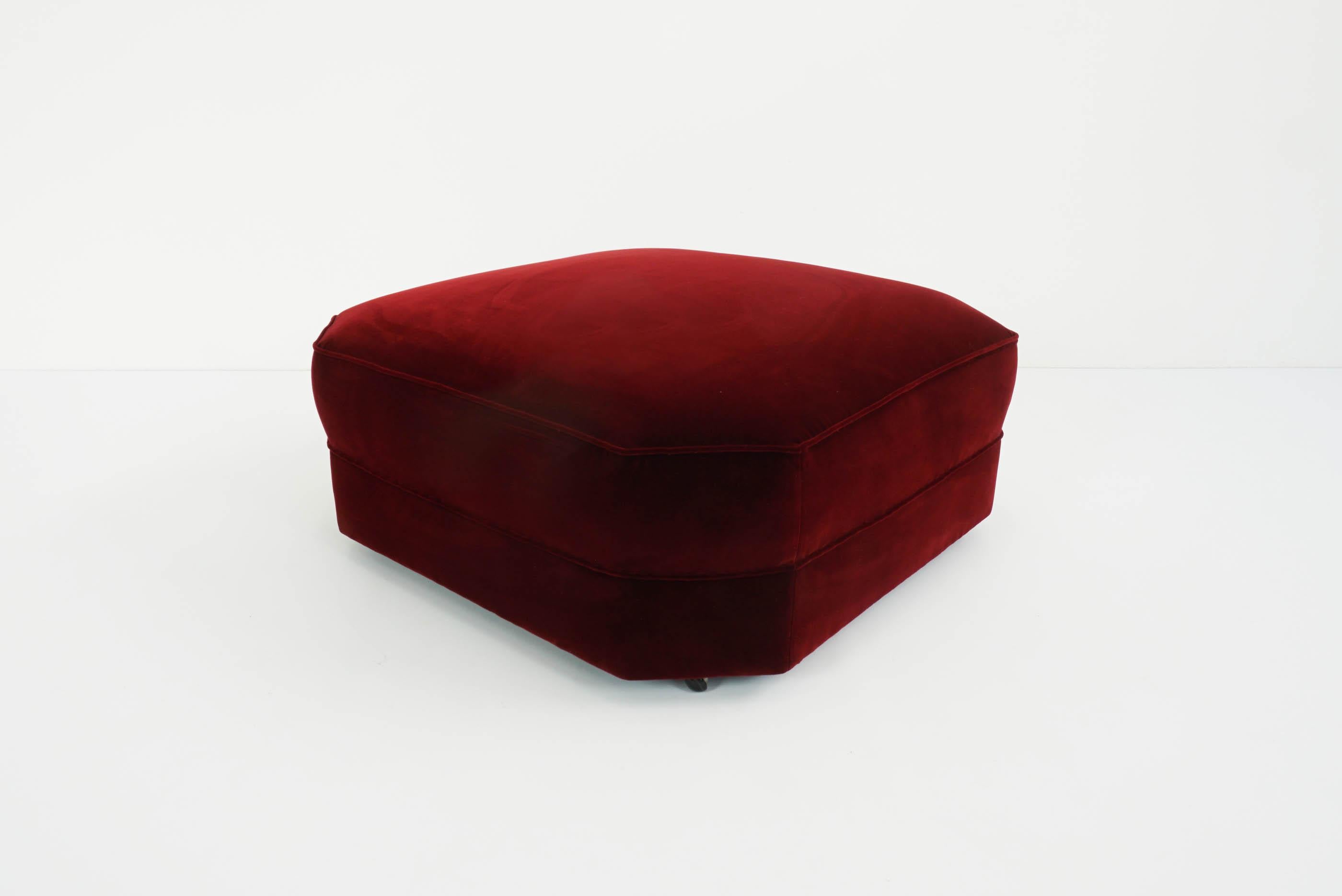 Upholstery 1950 Mid-Century Modern Italian Big Square Pouf Center Seated For Sale
