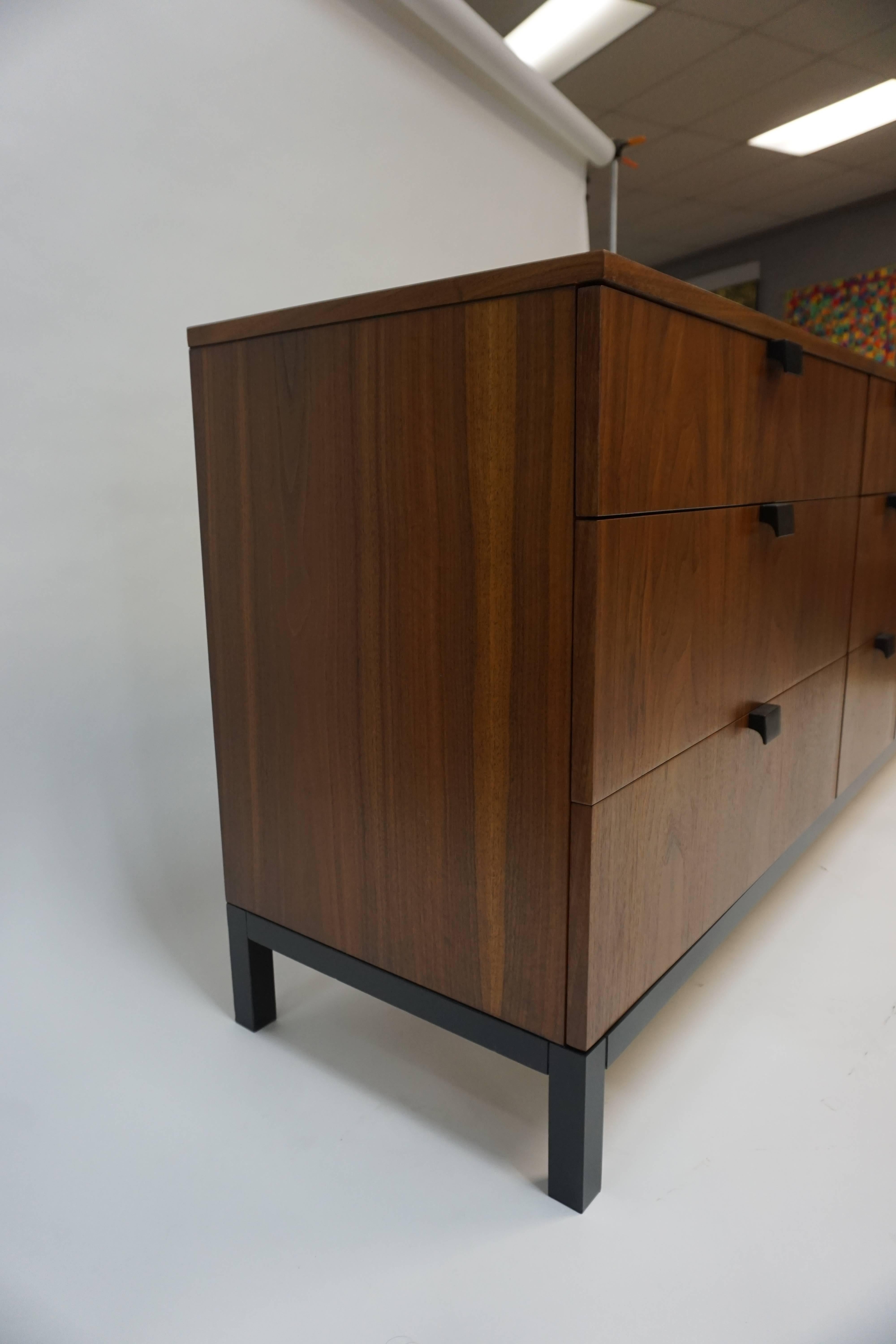 American 1950 Milo Baughman Dresser for Directional For Sale