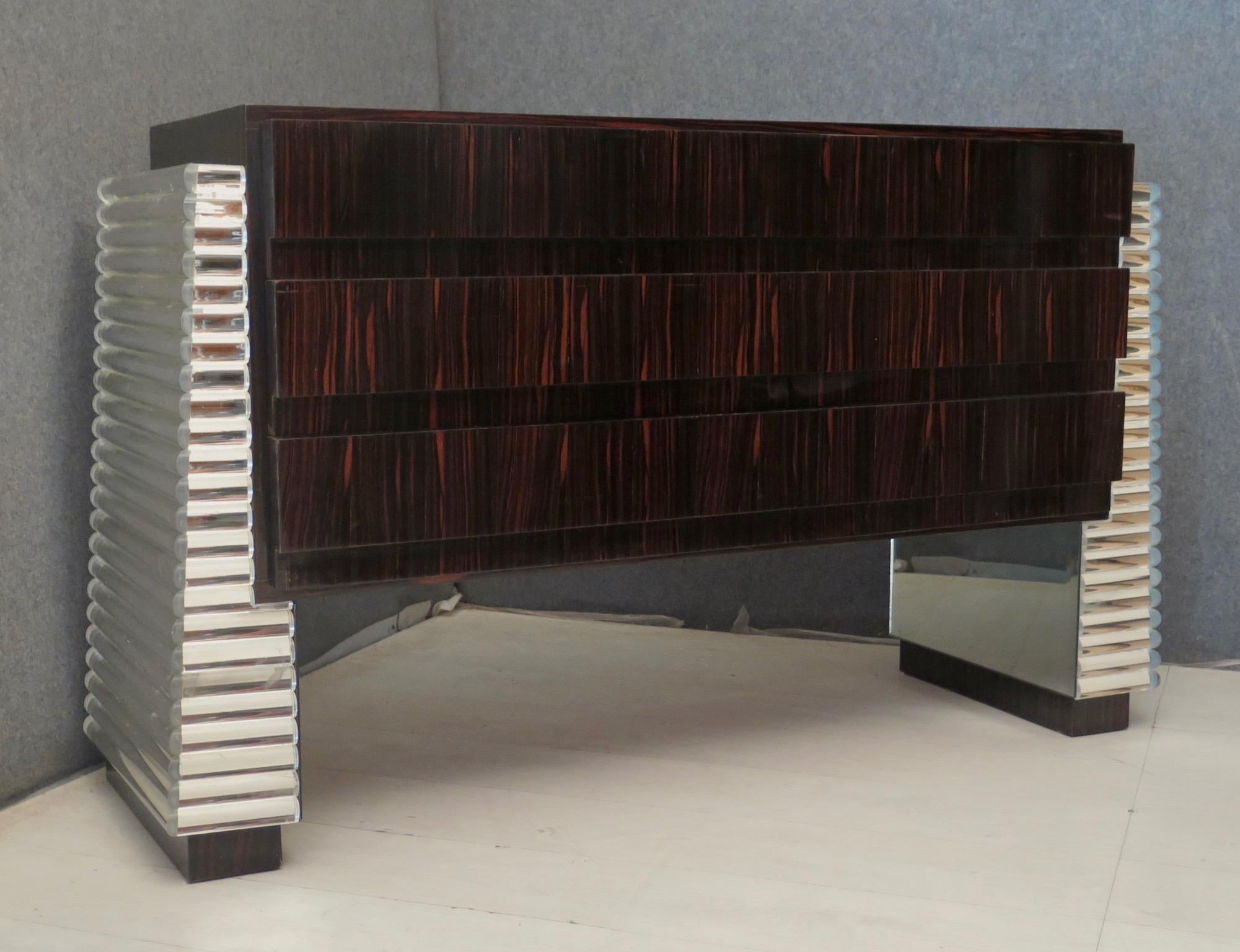 Murano Macassar and Mirrored Glass Italian Midcentury Chests of Drawers, 1950 4