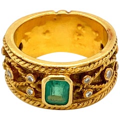 1950 Natural Colombian Emerald Diamond Gold Band Ring