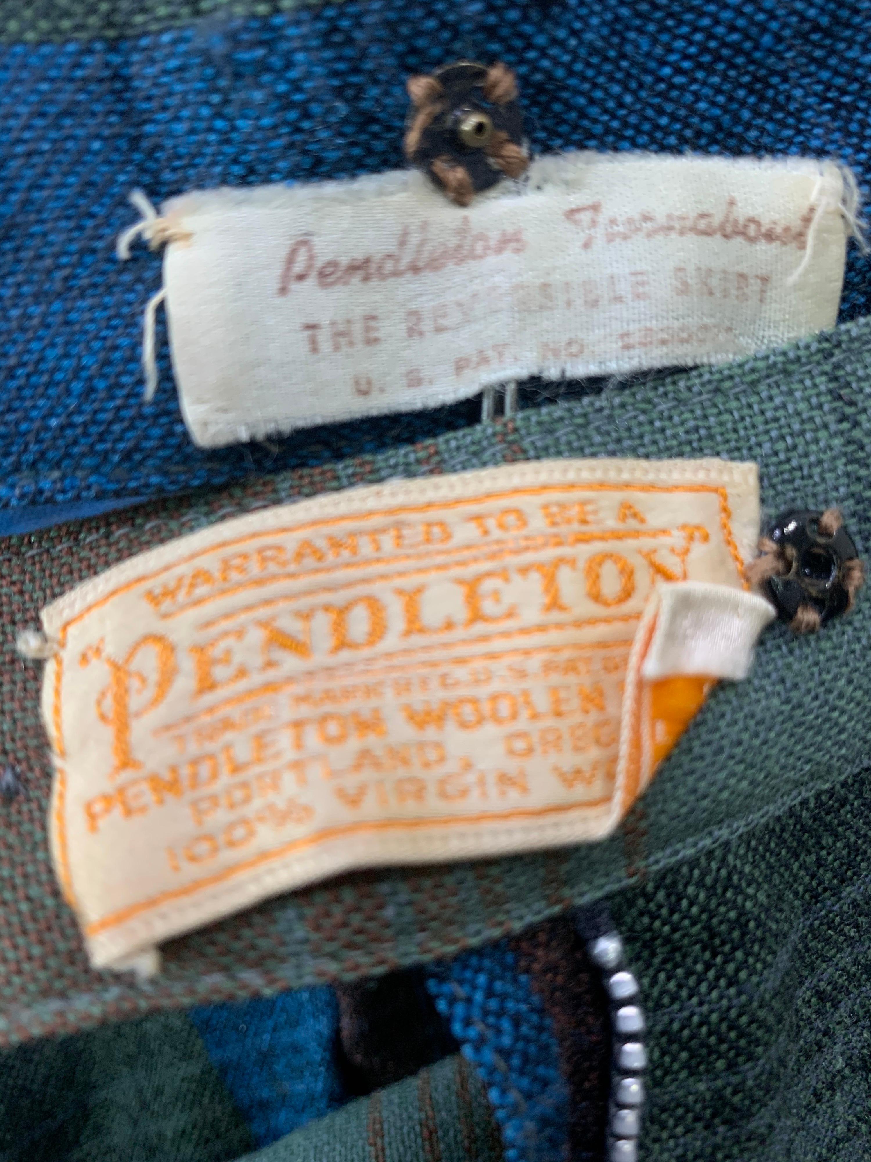 1950 Original Pendleton Wool Shadow Plaid Reversible Pleated Skirt  For Sale 2