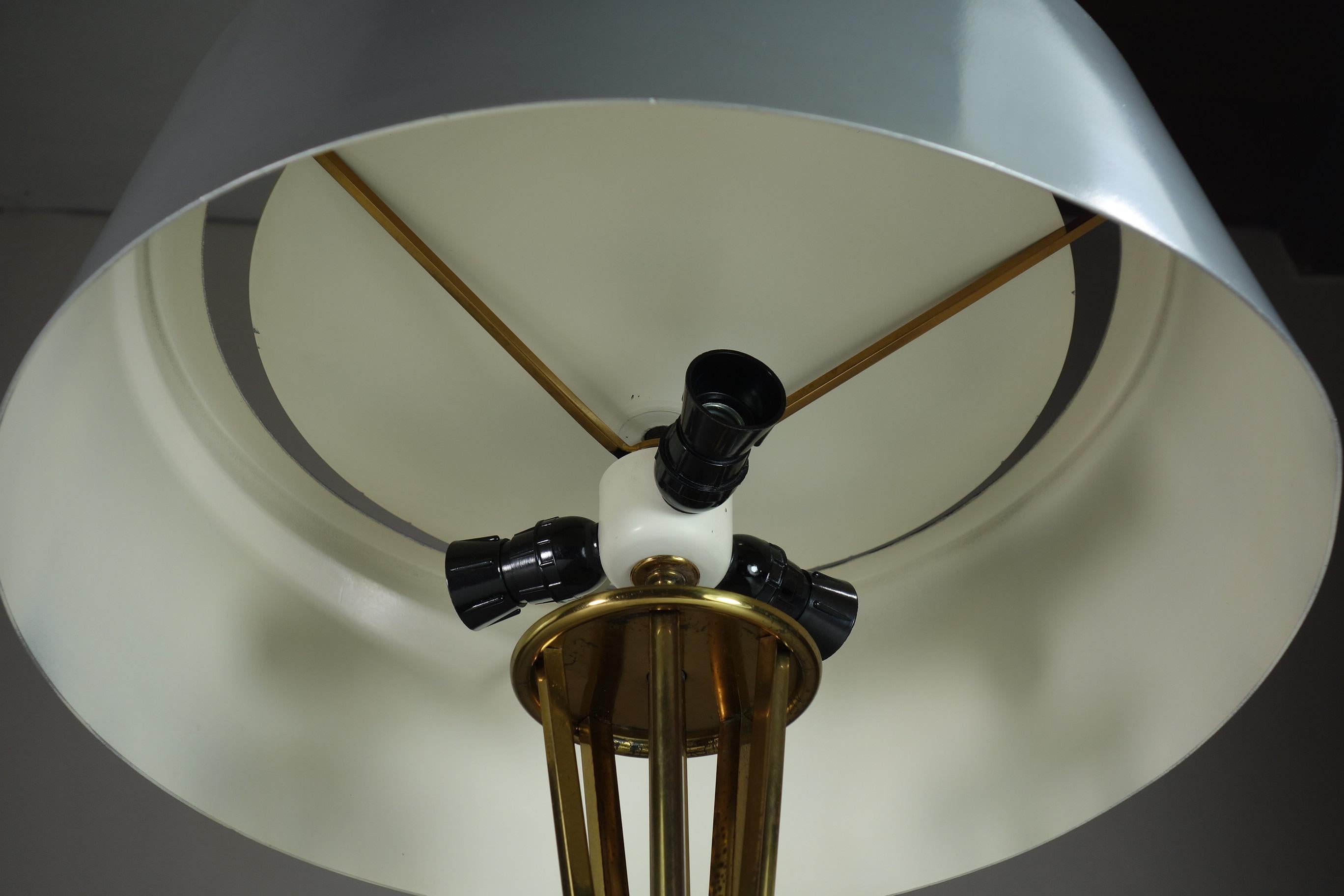 1950 Oscar Torlasco Lumi Italian Design Midcentury Brass Grey Black Table Lamp in vendita 1