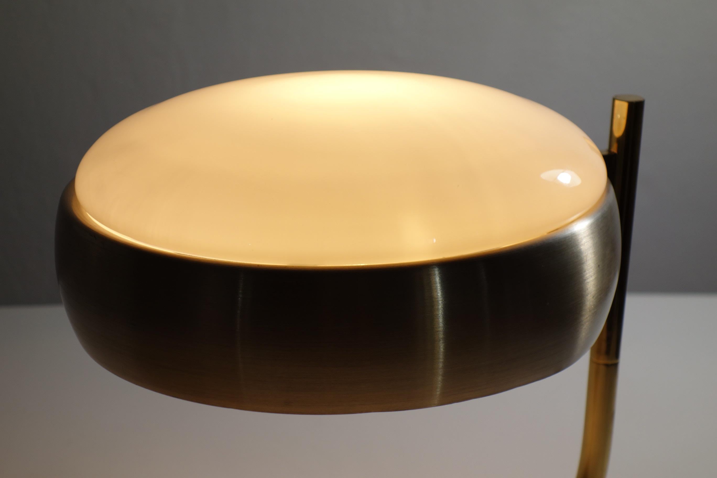 1950 Oscar Torlasco Lumi Milano Lampe de table italienne Midcentury Design en vente 8