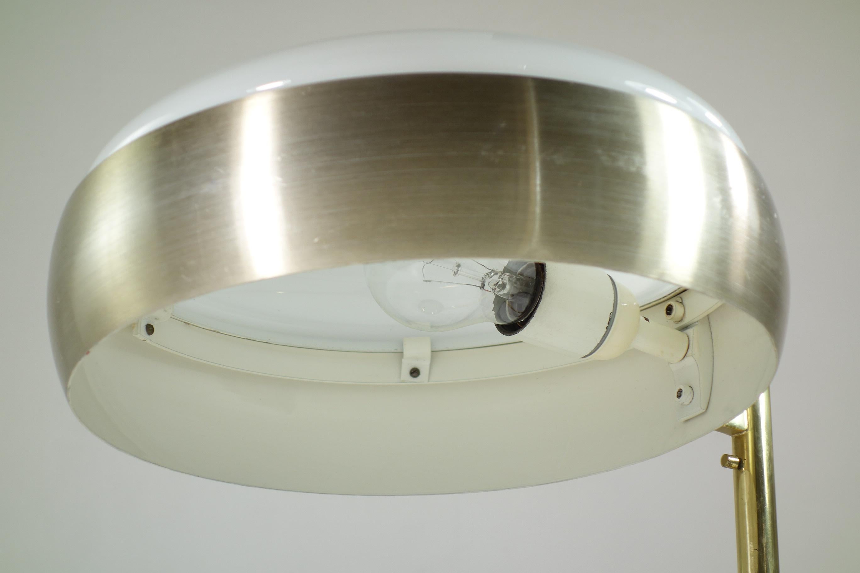 Milieu du XXe siècle 1950 Oscar Torlasco Lumi Milano Lampe de table italienne Midcentury Design en vente