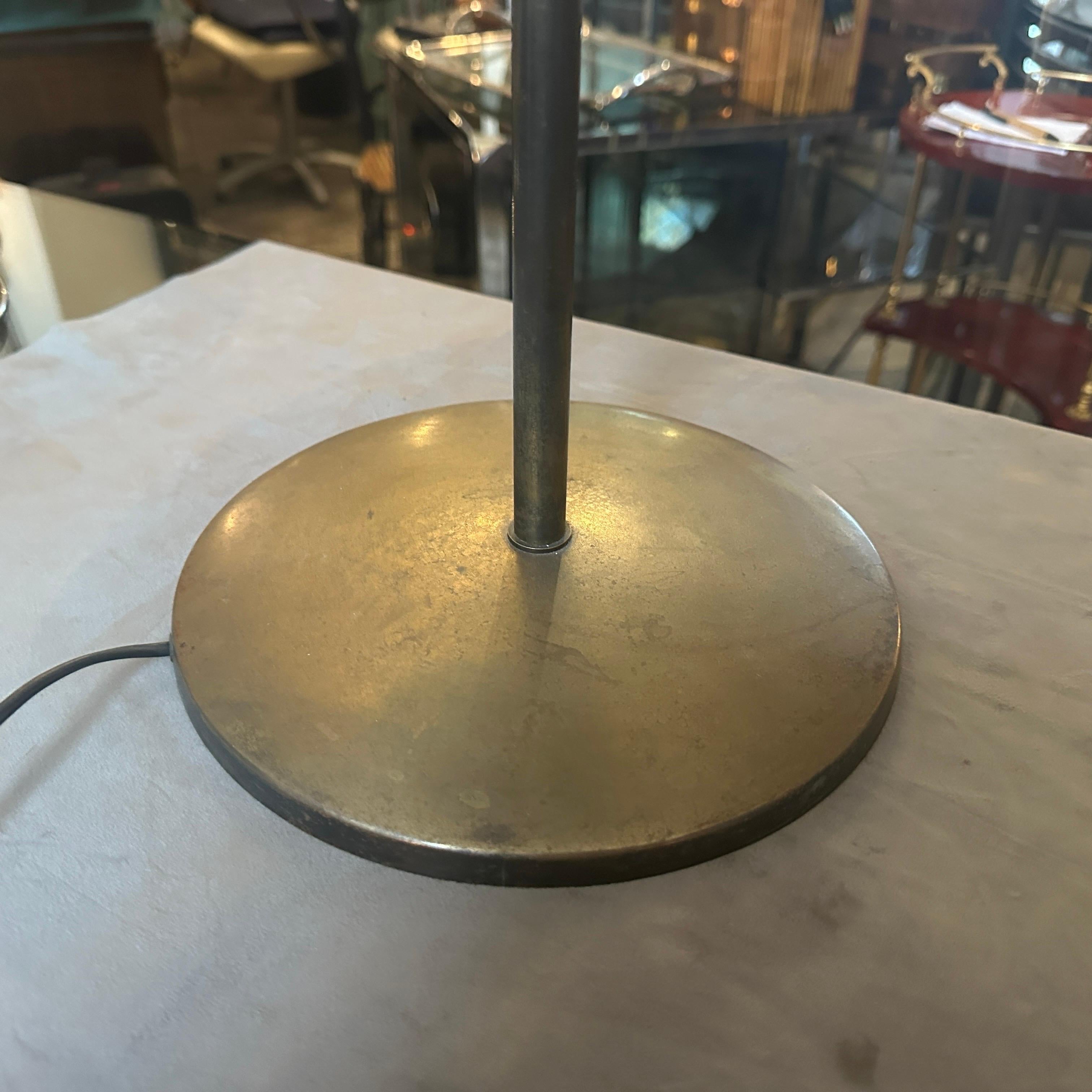 1950 Oscar Torlasco Style Mid-Century Modern Brass and Glass Italian Table Lamp For Sale 7