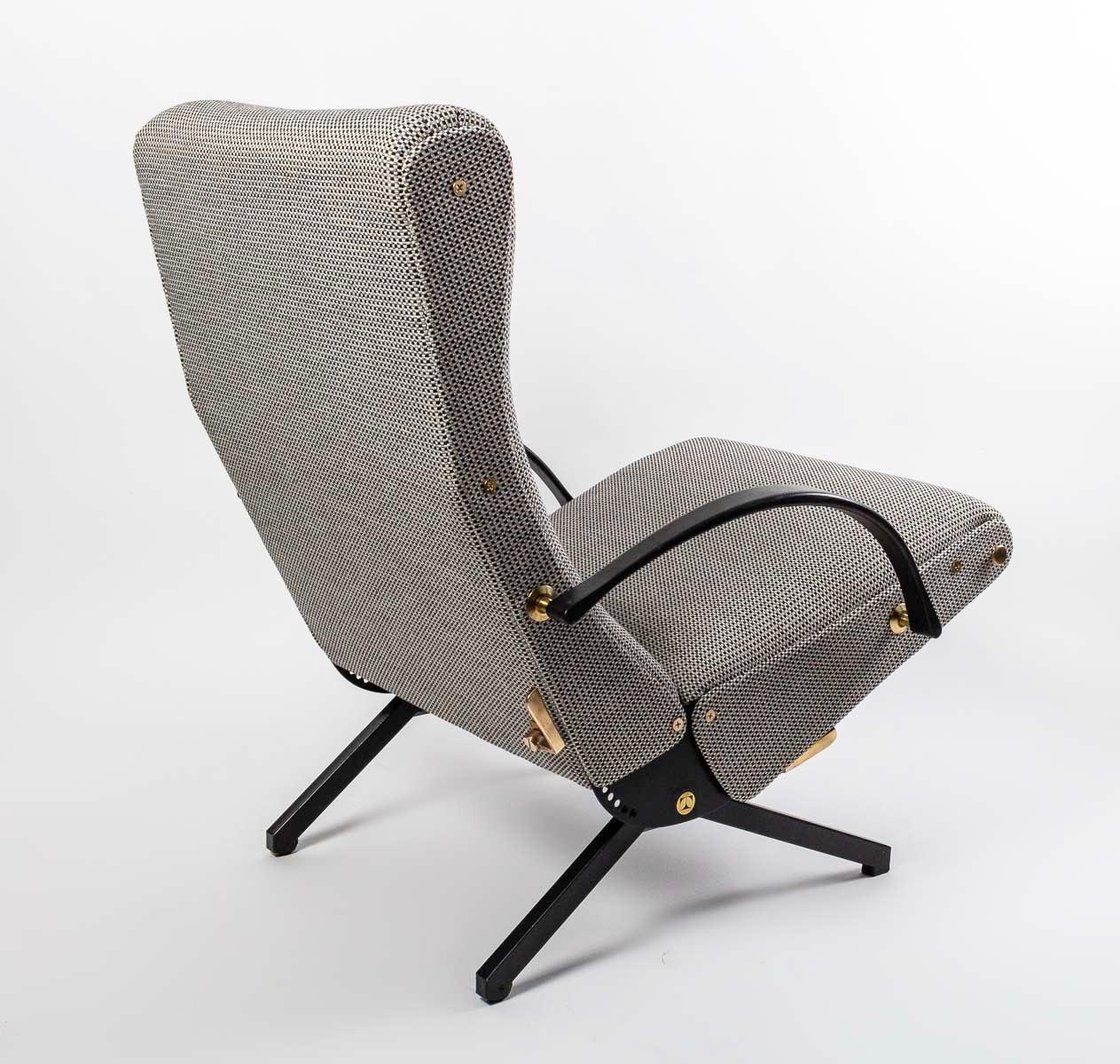 1950 Osvaldo Borsani, Relax Armchair P40 1st Edition In Excellent Condition In Saint-Ouen, FR