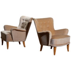 1950, Beige Velvet Lounge Chairs by Carl Malmsten for O.H. Sjögren Sweden, Pair