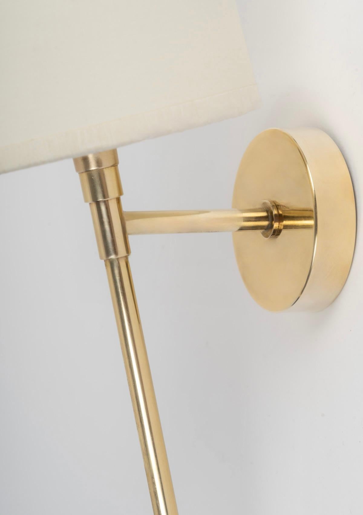 Mid-20th Century 1950 Pair of Gilded Brass Wall Lights Maison Arlus For Sale