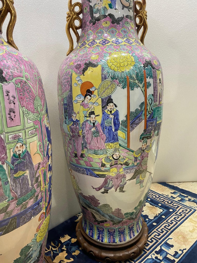 1950 Pair of Republic of China Vases For Sale at 1stDibs