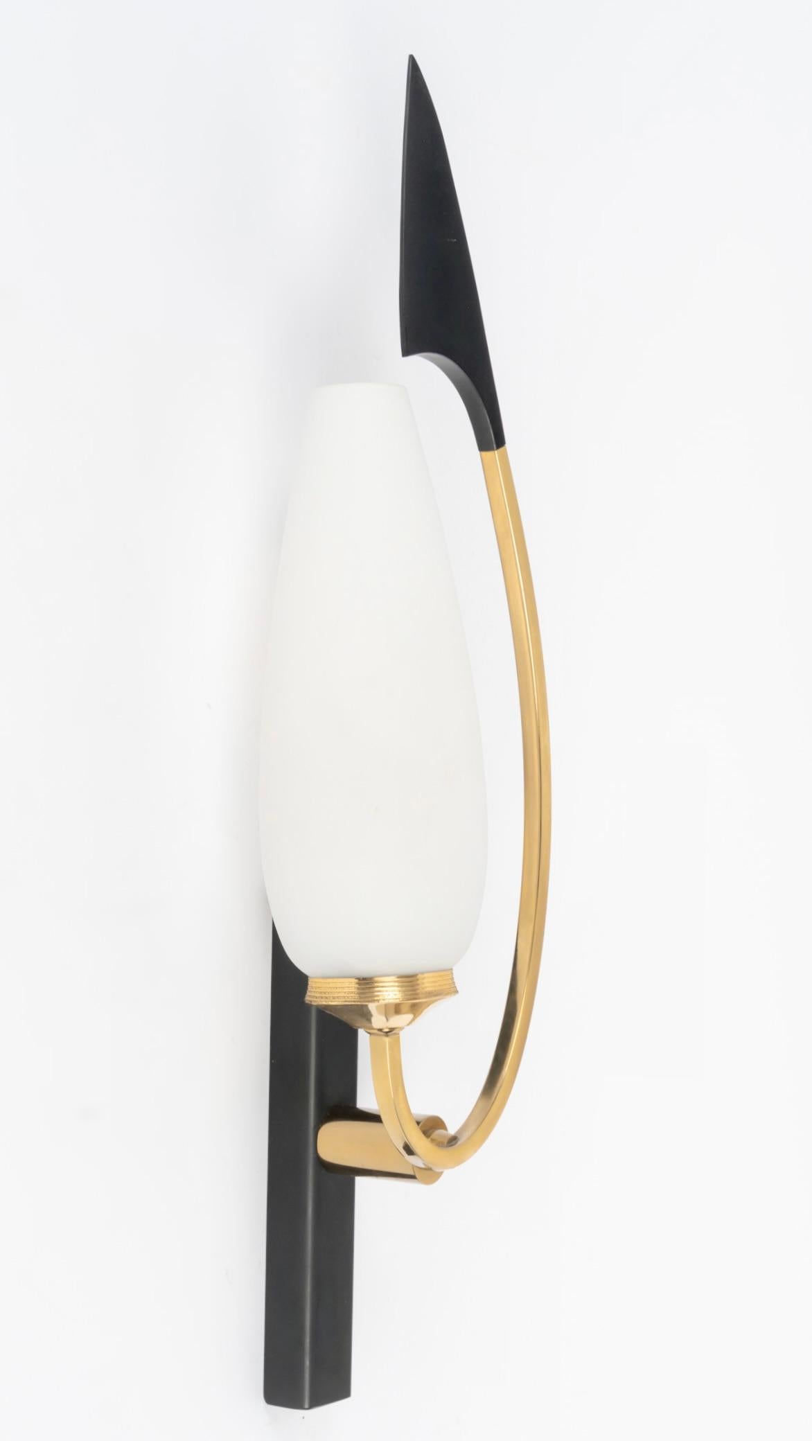 1950 Paar Wandleuchten Maison Lunel im Angebot 1