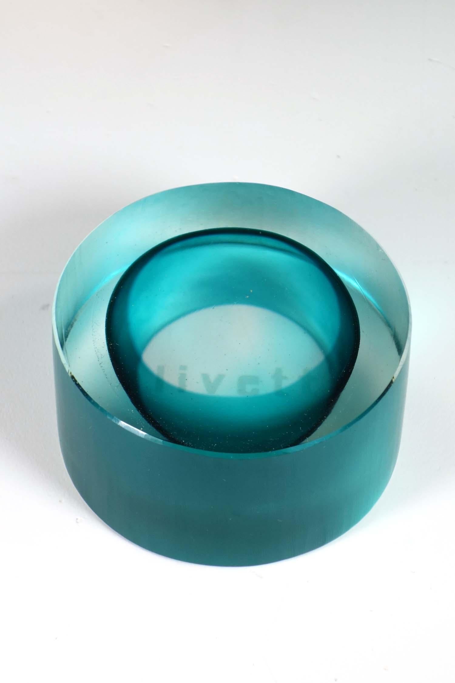 Mid-Century moderno 1950 Paolo Venini Olivetti Fermacarte in vetro di Murano blu in vendita