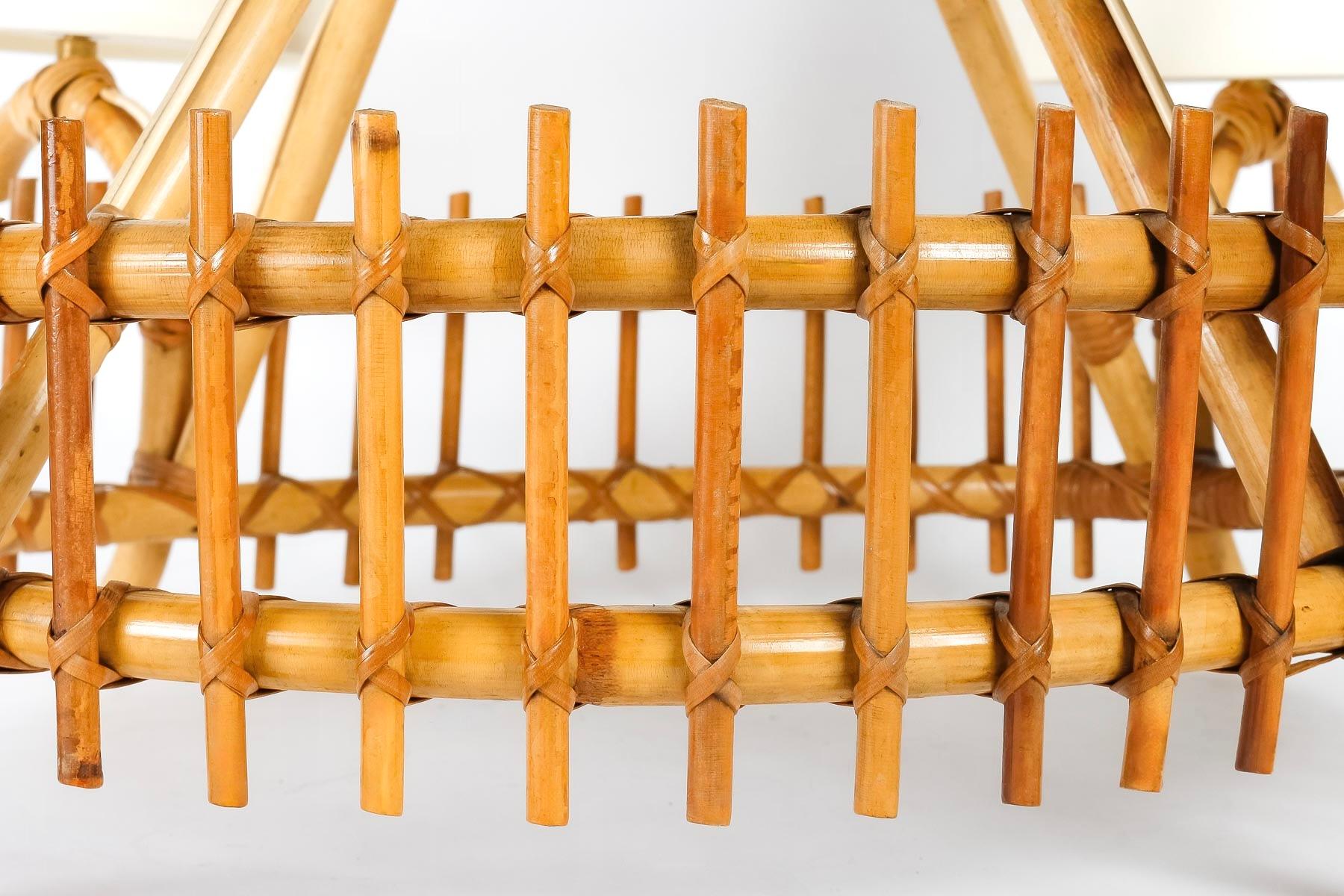 French 1950 Rattan chandelier by Louis Sognot For Sale