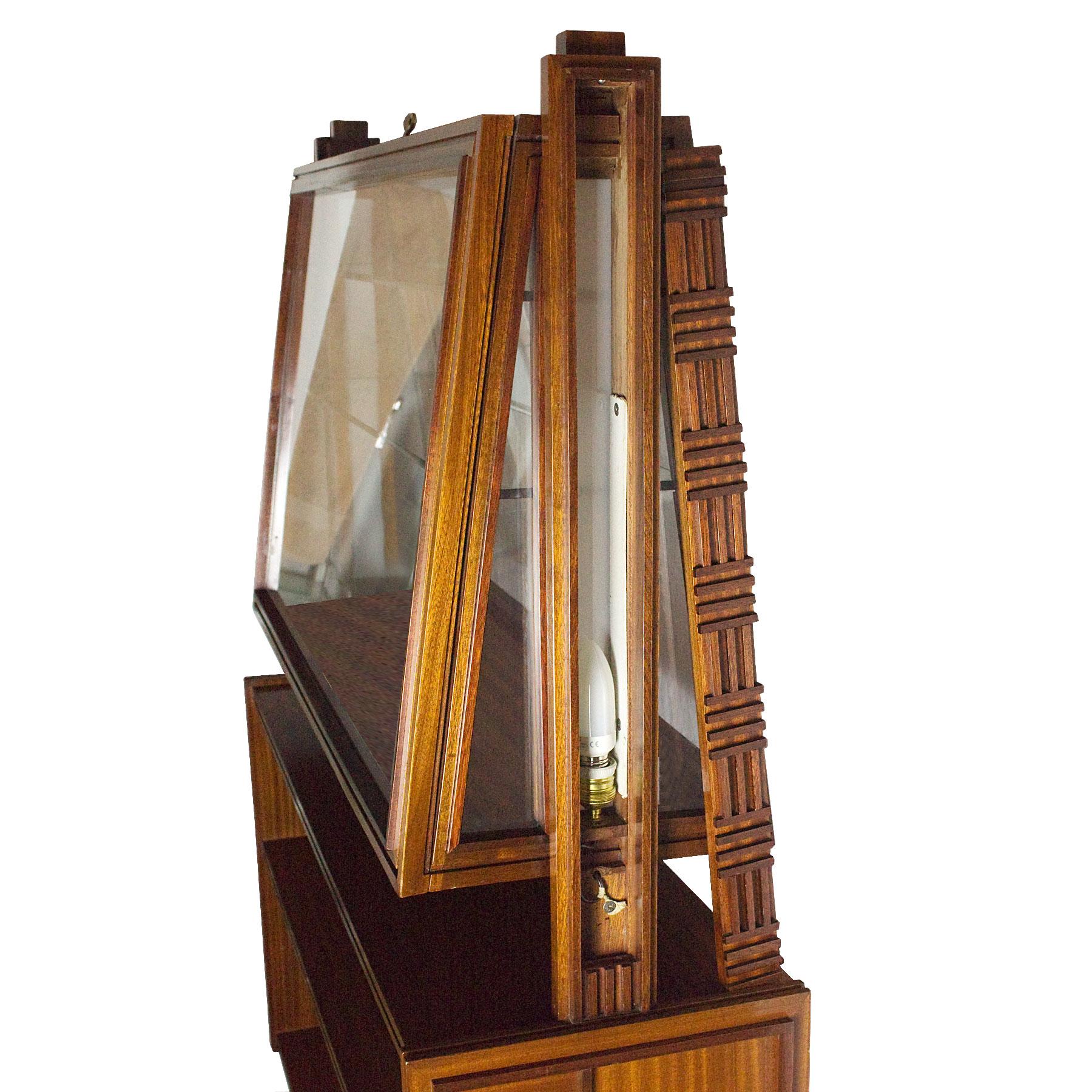 Mid-Century Modern Vitrine-Showcase in Mahogany, Marquetry, Glass - Italy For Sale 4