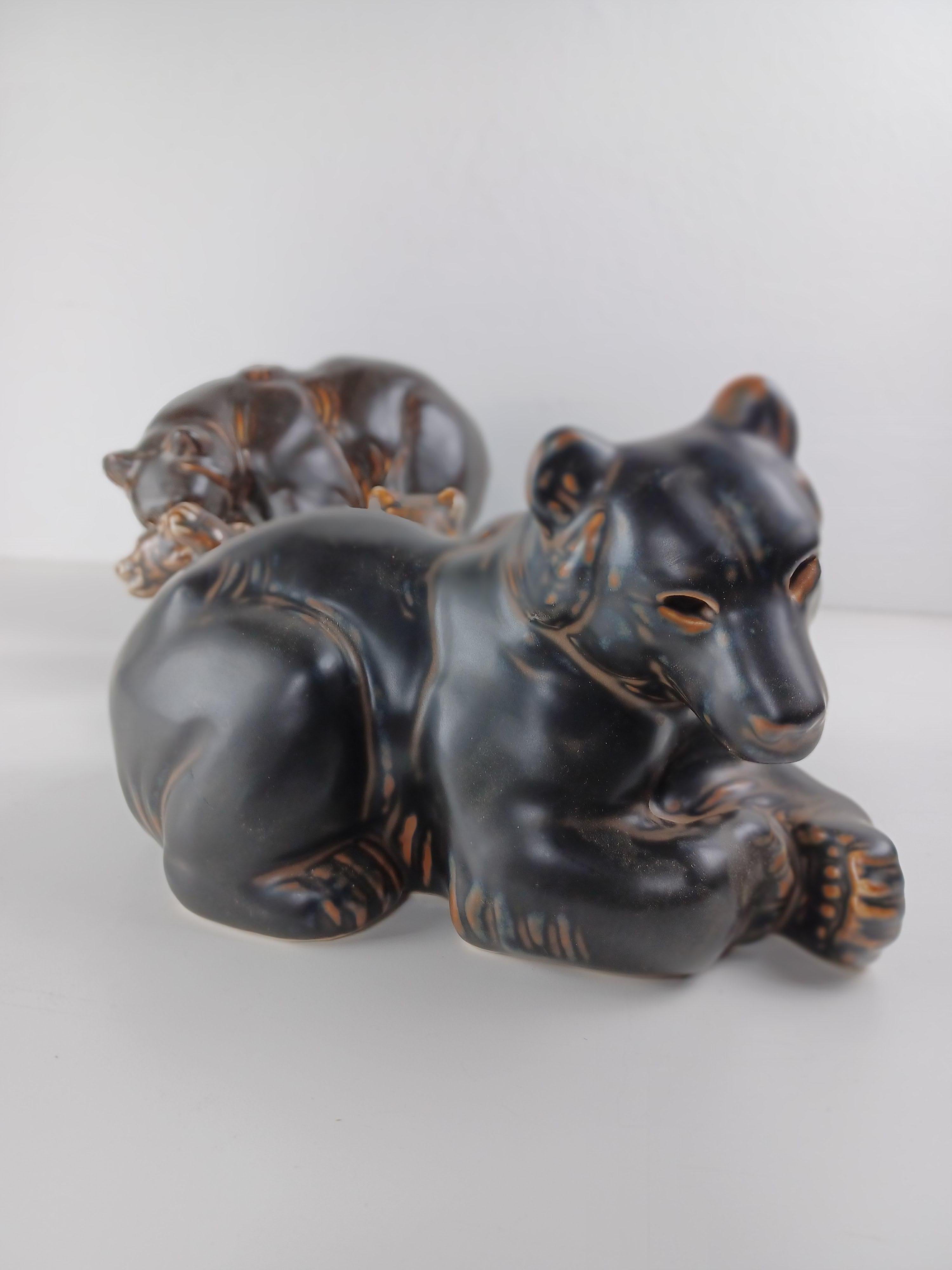 Stoneware 1950´s Danish Knud Kyhn Bear Family Figurines for Royal Copenhagen For Sale