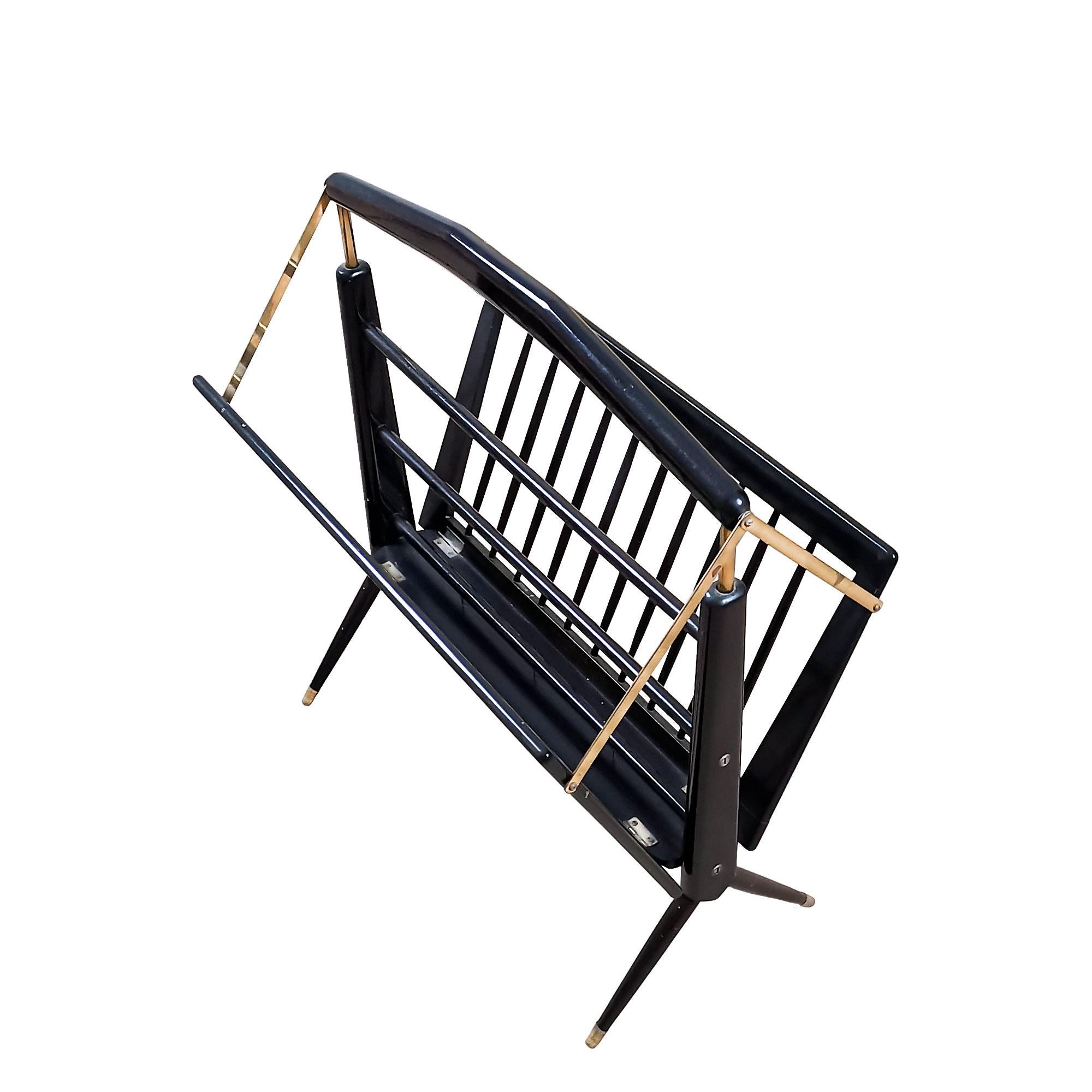 Mid-20th Century Mid-Century Modern Folding Magazine Rack by Cesare Lacca in Dark Wood- Italy For Sale