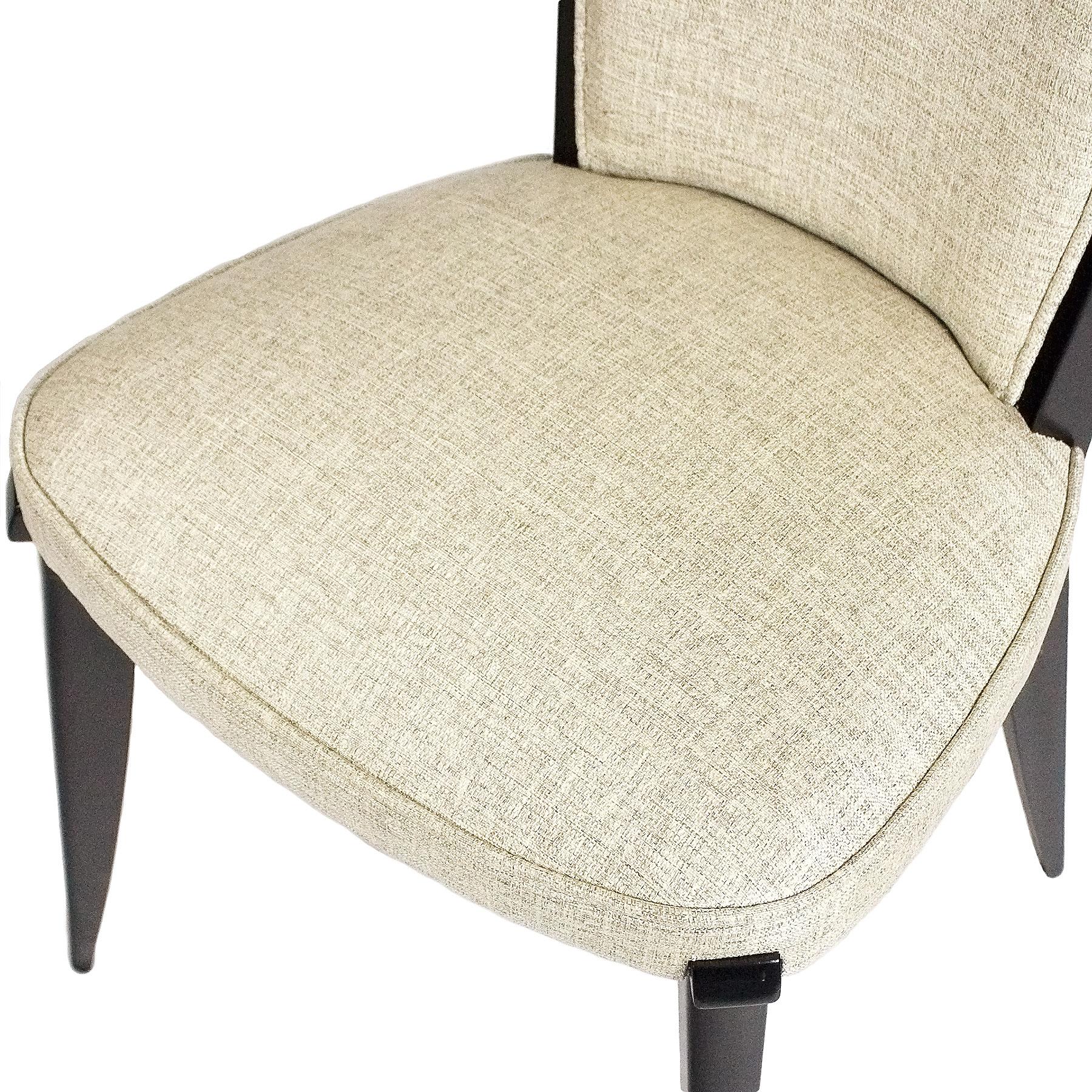 Tissu Ensemble de six chaises modernes du milieu du siècle avec tissu beige moucheté - France, années 1950 en vente