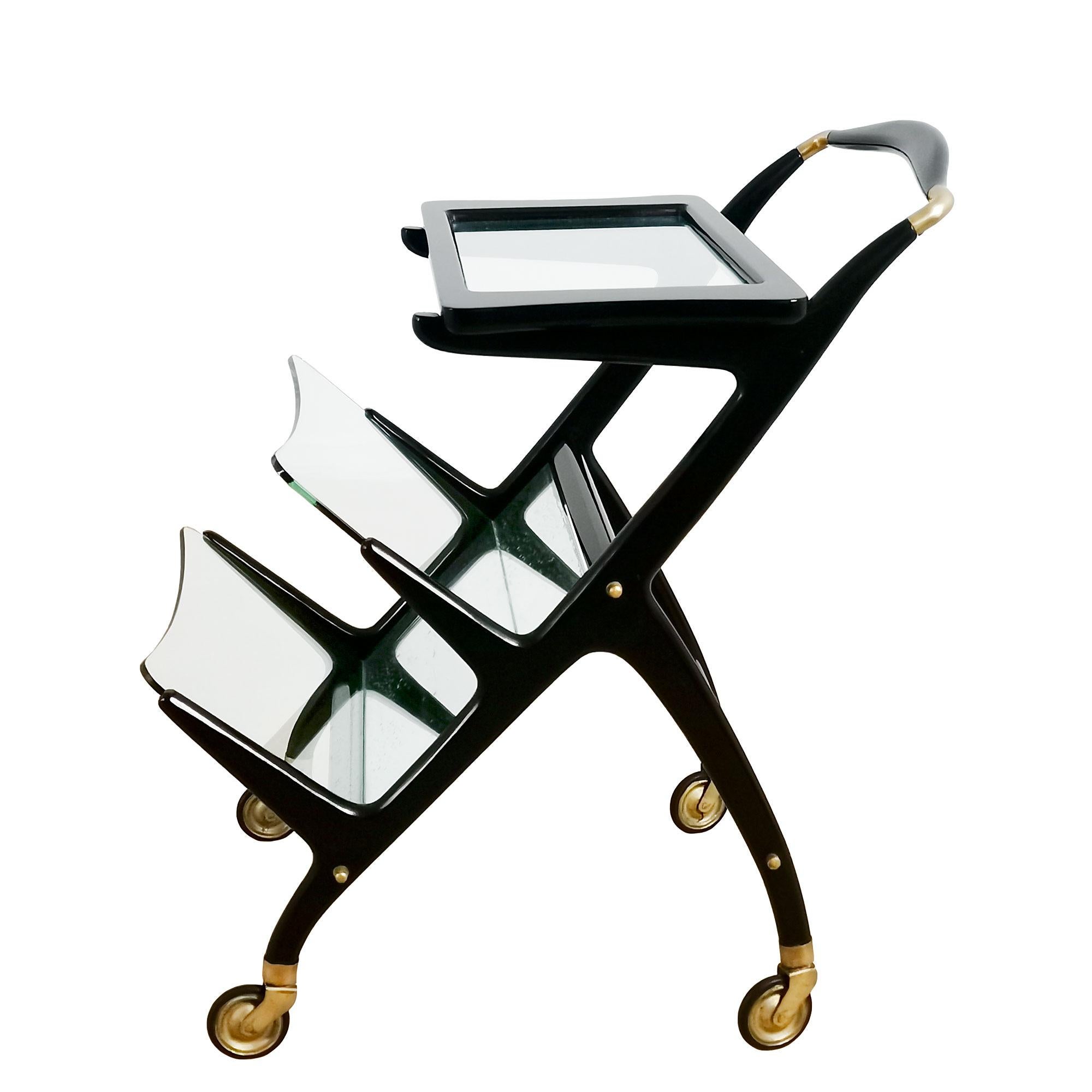 Small Mid-Century Modern Bar Cart & Magazine Rack by Cesare Lacca - Italy In Good Condition For Sale In Girona, ES
