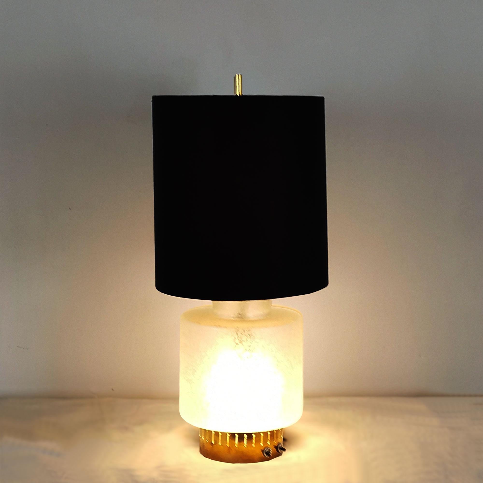 Mid-Century Modern Table Lamp by Stilnovo, Brass and Acid Worked Glass - Italy 2