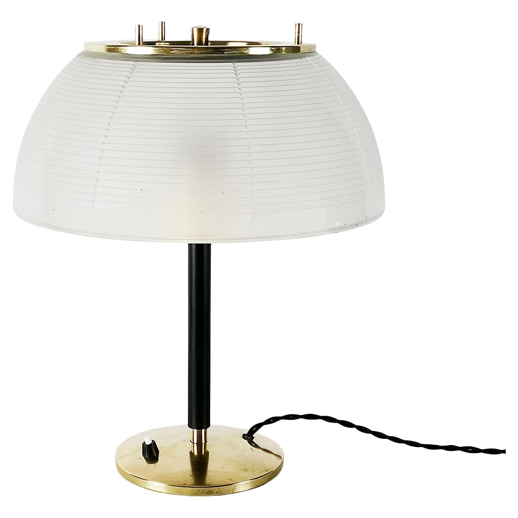 Mid-Century Modern Table Lamp in the Style of Sergio Mazza - Italy 1960s