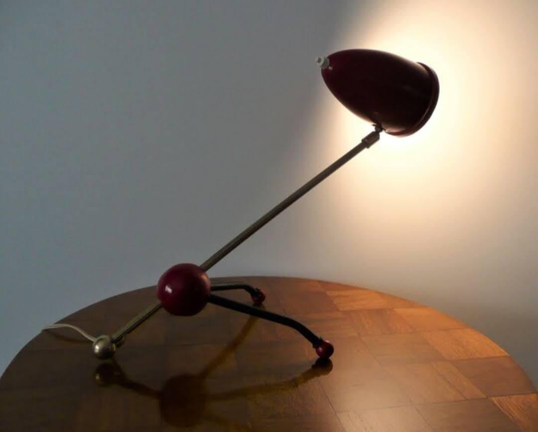 1950s Vintage and Design Adjustable Brass and Bakelite Table Lamp Otto Kolb For Sale 2