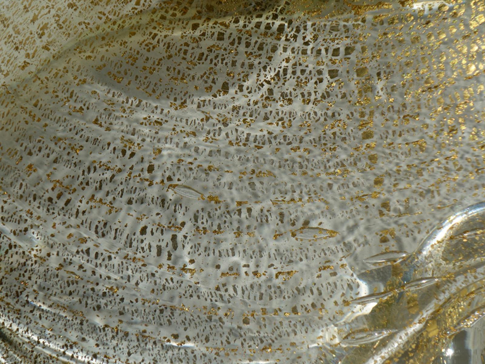 Mid-20th Century 1950 Seguso Murano Glass Gold Big Centerpiece Bowl For Sale