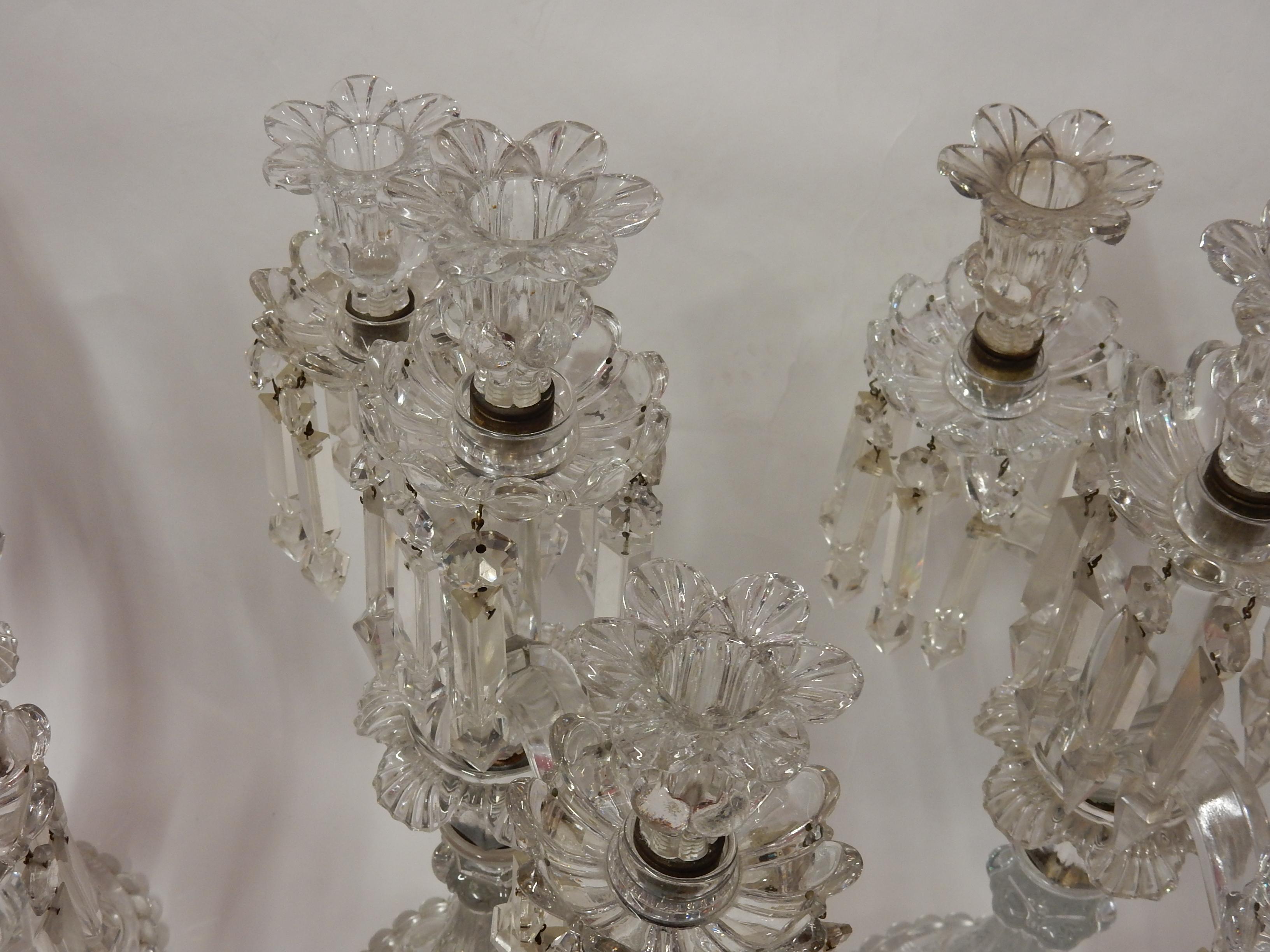 1950 Serie 4 Candlesticks Baccarat Signed with 2 Arms Pearl Socks, Cut Prims For Sale 4