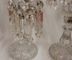 1950 Serie 4 Kerzenleuchter Baccarat signiert mit 2 Armen Perlstrümpfen:: geschliffene Ränder