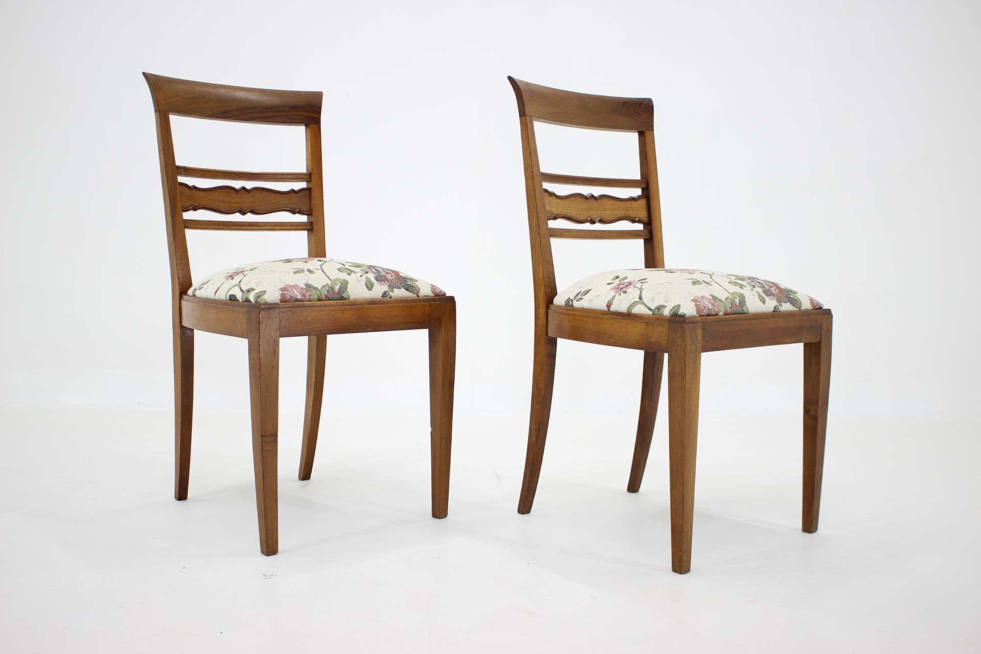 Mid-Century Modern 1950 Set of Two Antique Side Chairs, Czechoslovakia For Sale