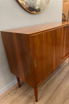 1950 Sliding Doors Walnut Bar Sideboard with Internal Sides Mirrored