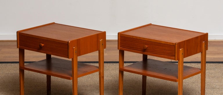 1950 Teak Nightstands Bedside Tables by Carlström & Co Mobelfabrik Sweden, 1 In Good Condition For Sale In Silvolde, Gelderland