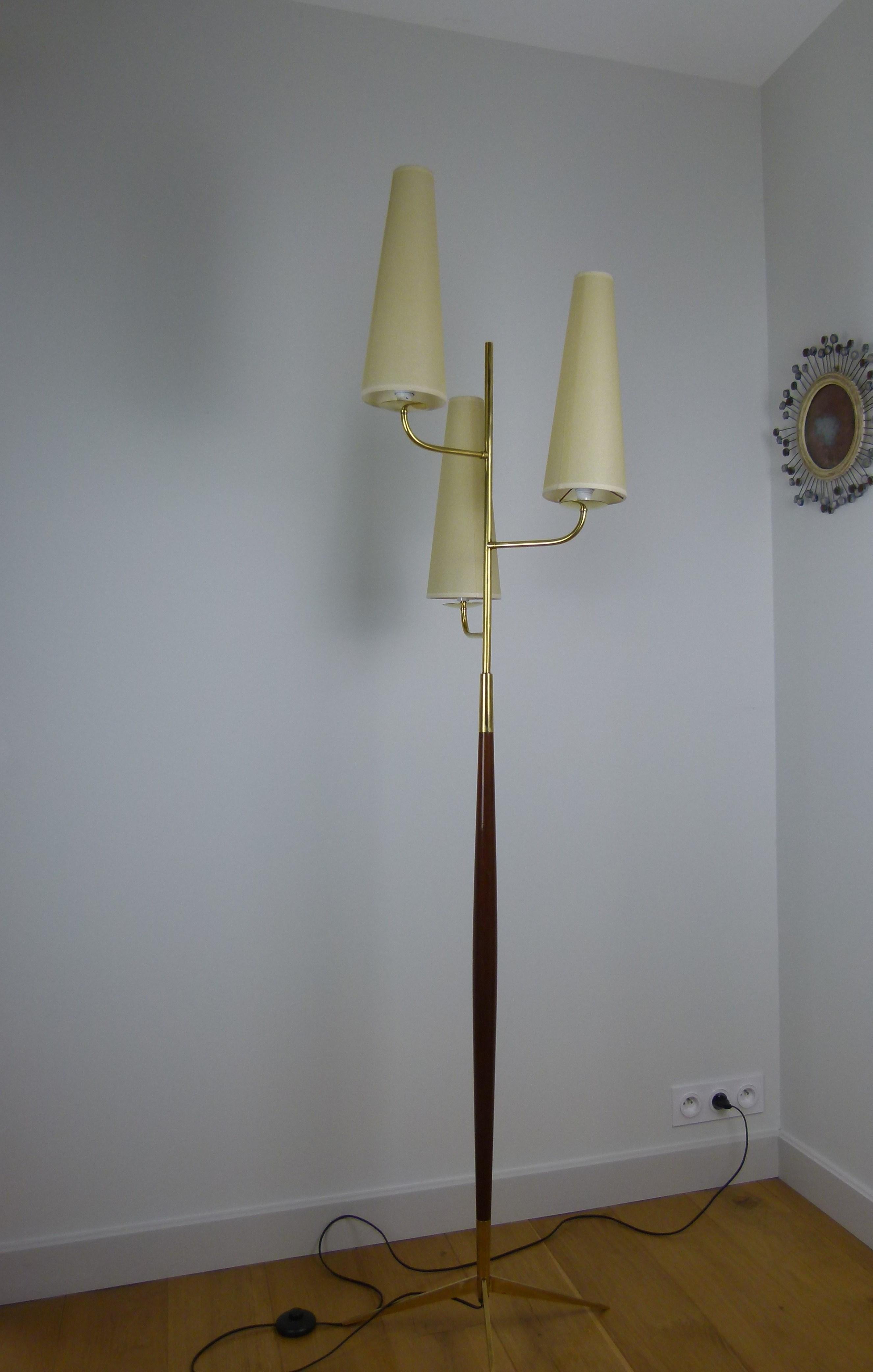 1950 Triple Lighting Floor Lamp by Maison Lunel In Excellent Condition For Sale In Saint-Ouen, FR