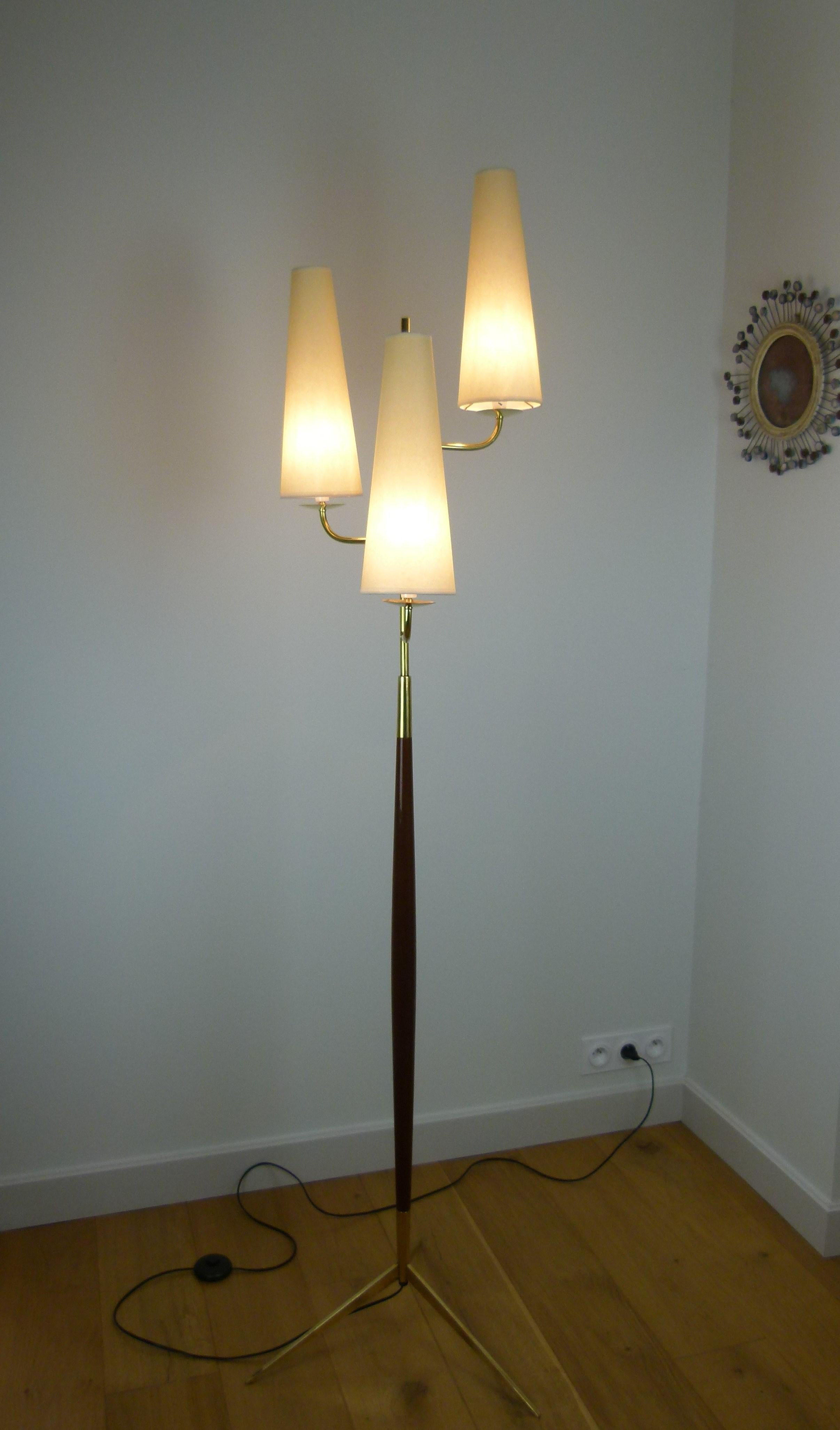 1950 Triple Lighting Floor Lamp by Maison Lunel For Sale 1