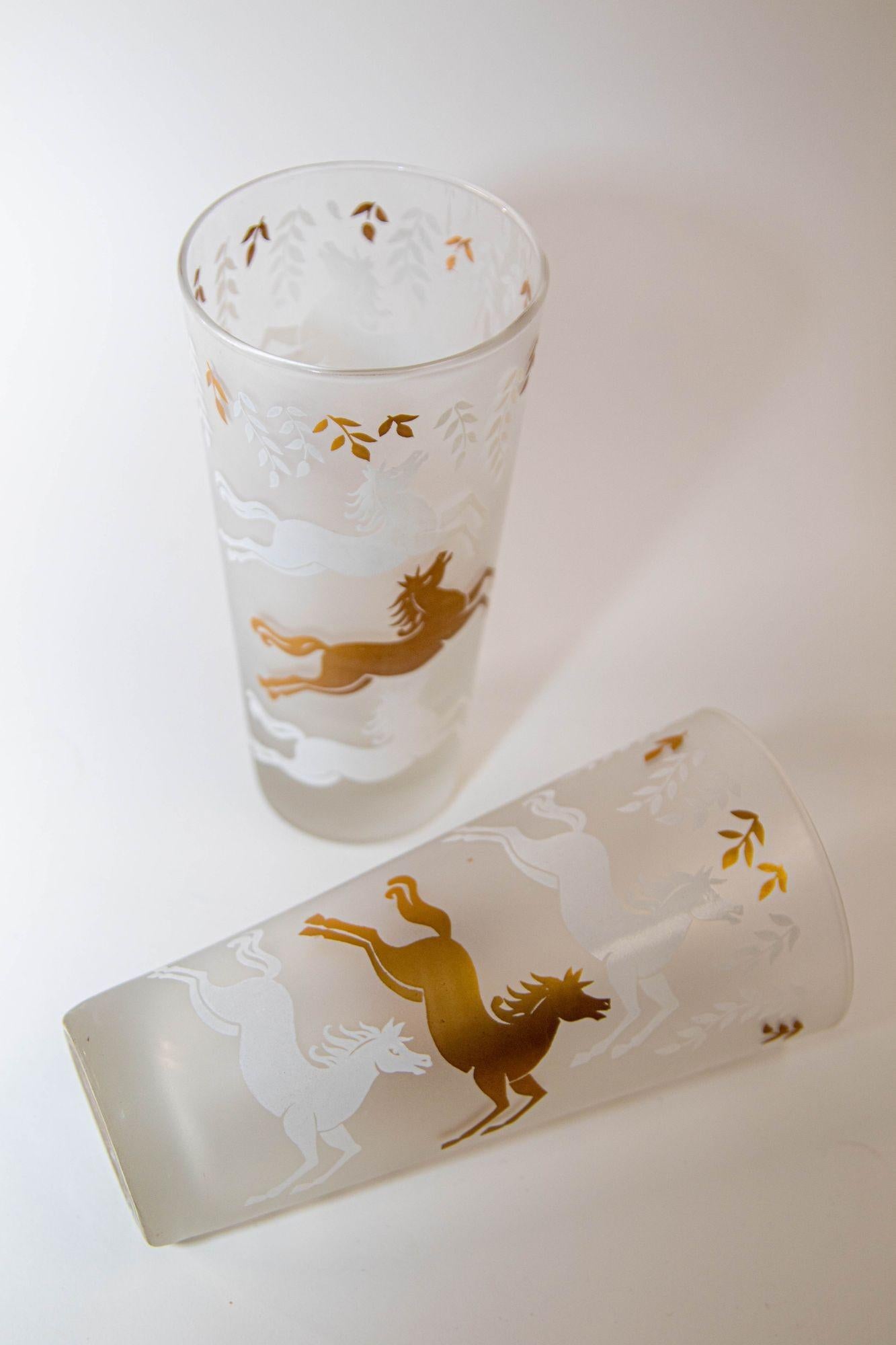 1950 Tumbler Frosted Drink Glasses Cavalcade by Libbey Galloping Horse Set of 5 For Sale 4