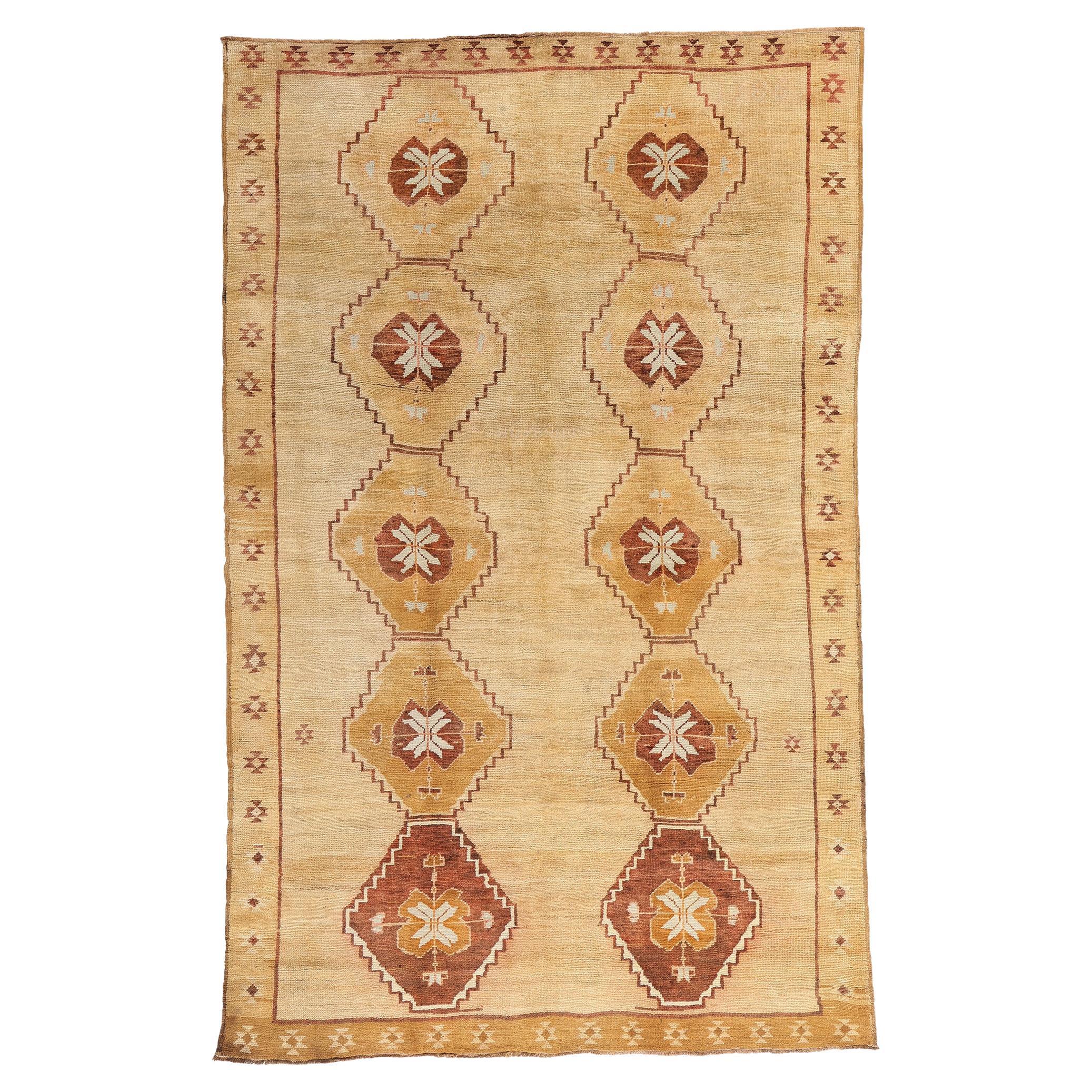 Alfombra kurda turca de Kars de 1950 con estilo moderno en venta