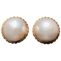 1950 Retro Mabé Pearls Clip-On Earrings 14 Karat Yellow Gold