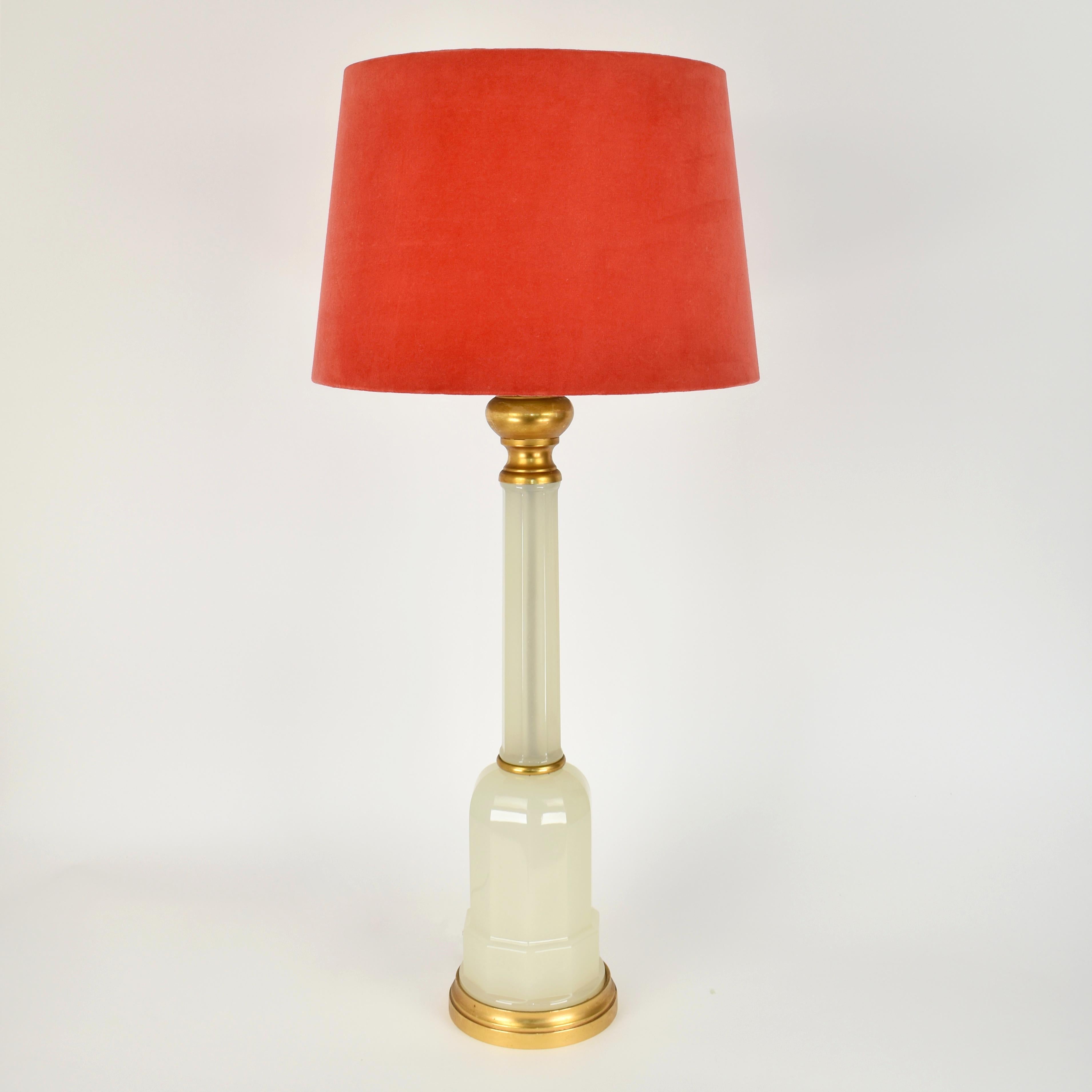 Mid-Century Modern 1950s Opaline Table Lamp by Cenedese Murano For Sale
