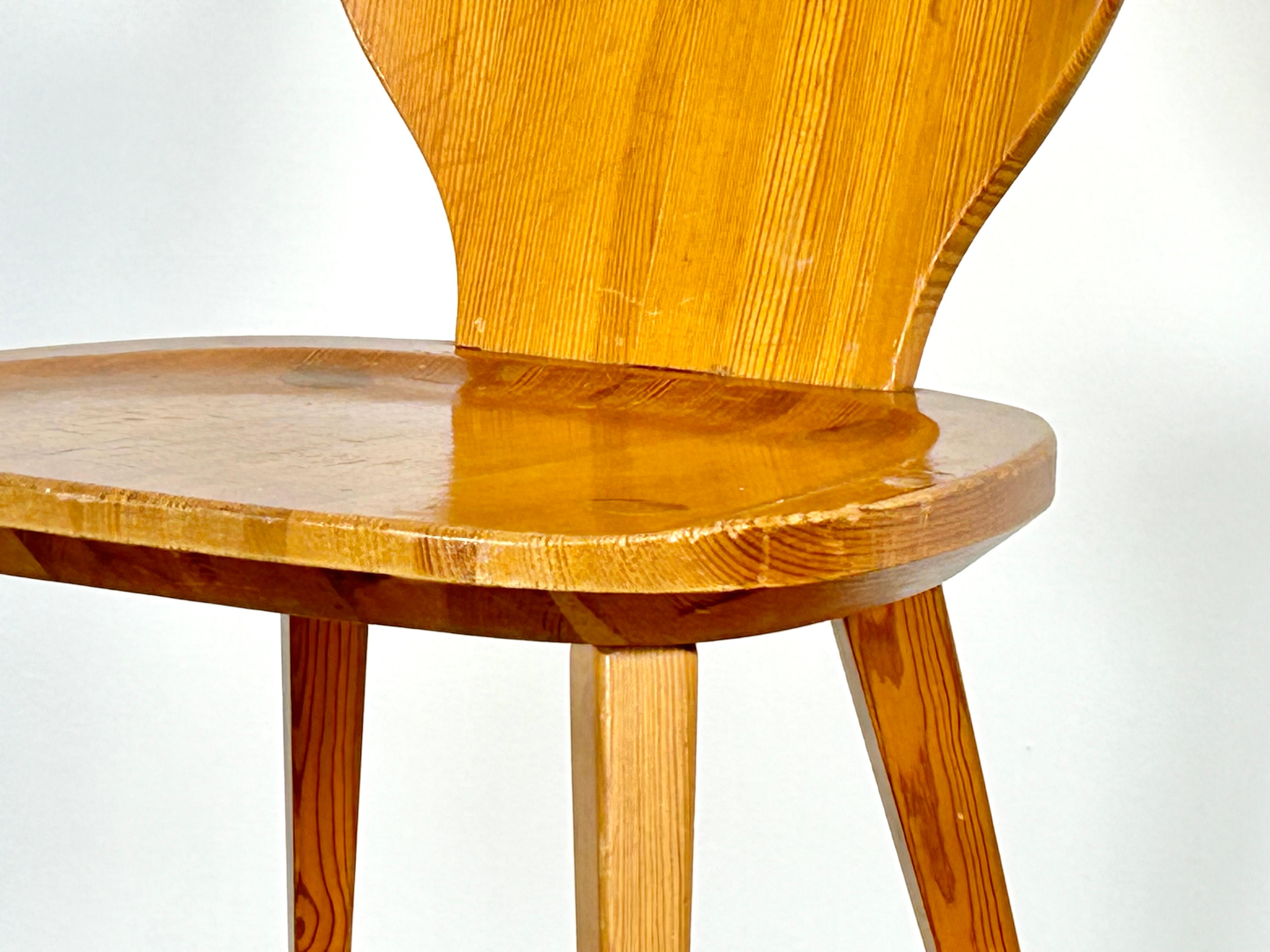 1950ies Solid Pine Chairs Designed by Carl Malmsten for Svensk Fur For Sale 7
