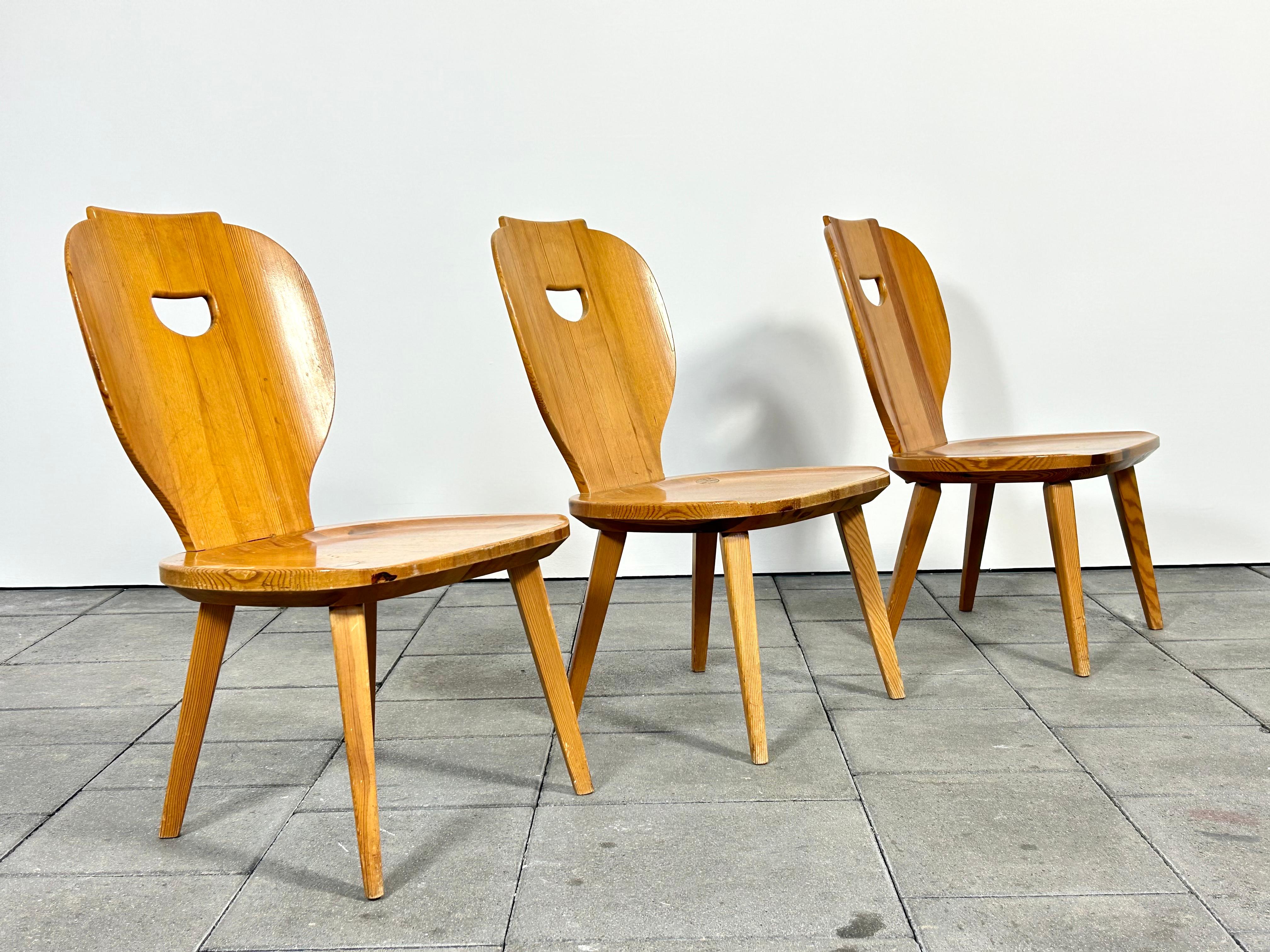 20th Century 1950ies Solid Pine Chairs Designed by Carl Malmsten for Svensk Fur For Sale