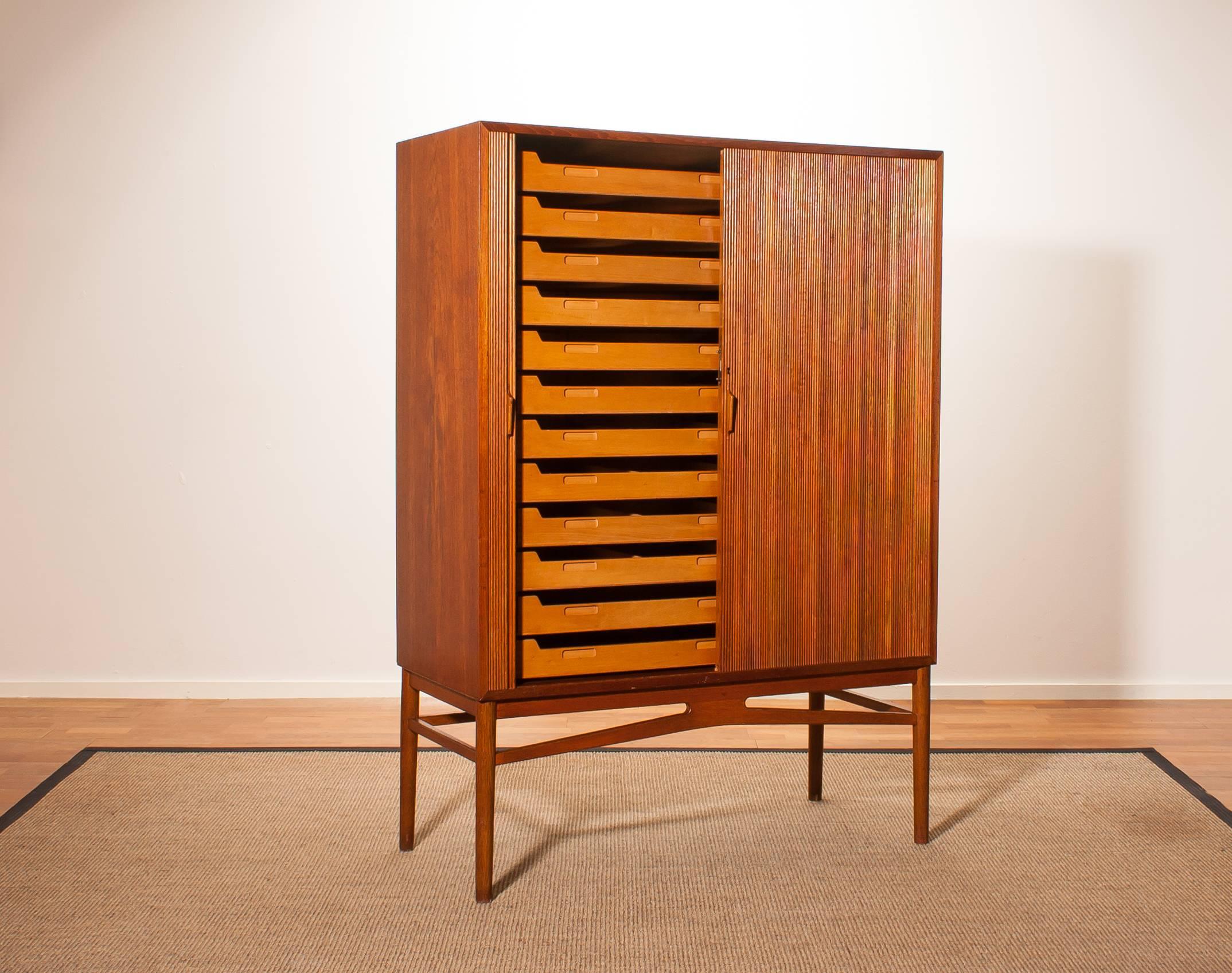 1950s, Teak Tambour Archive Cabinet by Carl-Axel Acking In Excellent Condition In Silvolde, Gelderland