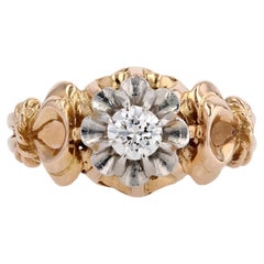 Vintage 1950s 0, 30 Carat Diamond 18 Karat Yellow Gold Solitaire Ring