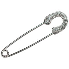 Vintage 1950s 0.15 Carat Diamond and 14 Karat Gold Safety / Diaper Pin