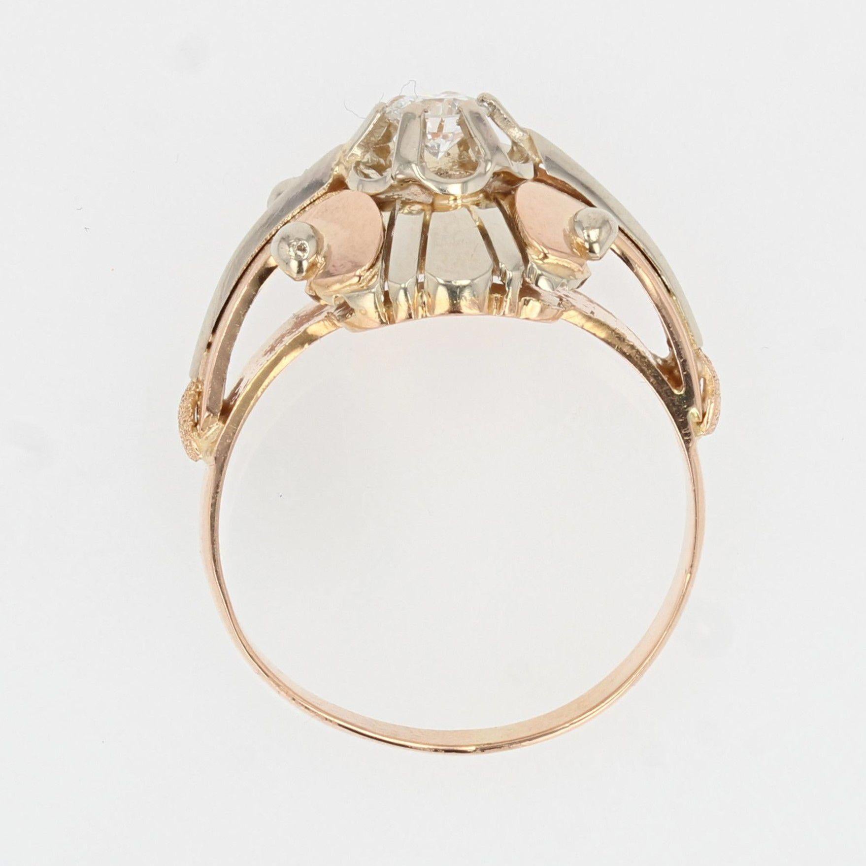 1950s 0, 30 Diamond 18 Karat White and Rose Gold Retro Ring For Sale 6