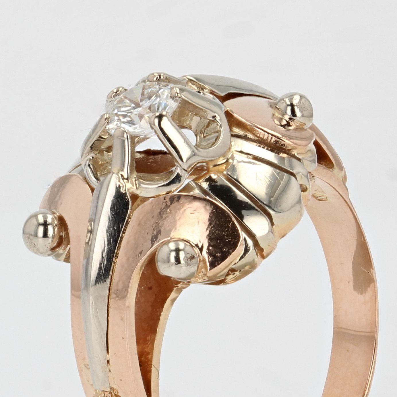 1950s 0, 30 Diamond 18 Karat White and Rose Gold Retro Ring For Sale 2