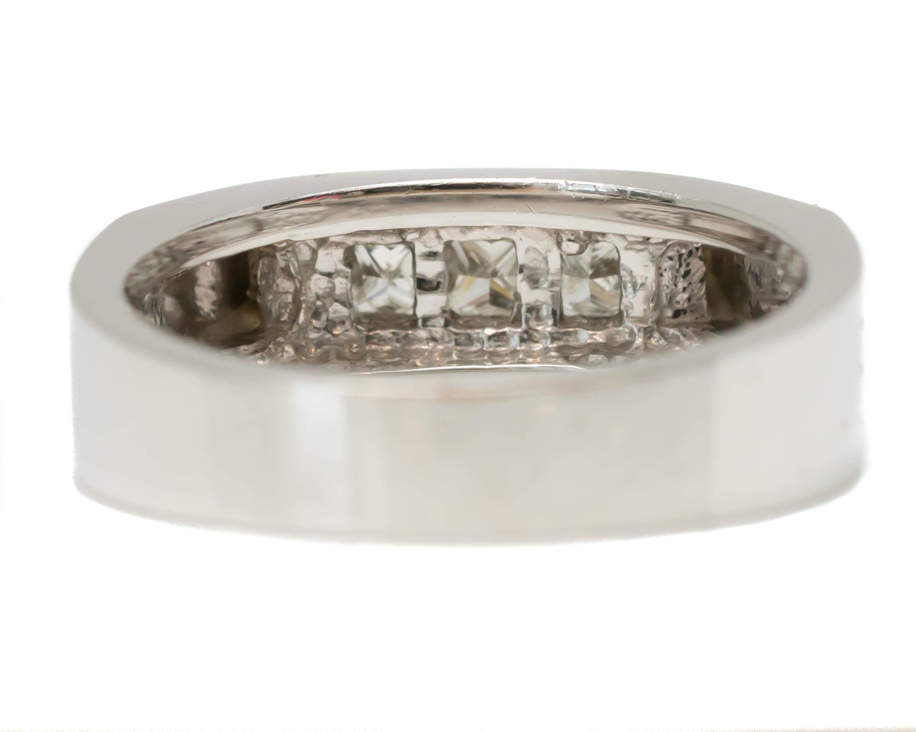 1950er Jahre 0,35 Karat Diamant und 14 Karat Weißgold Band-Ring (Retro) im Angebot