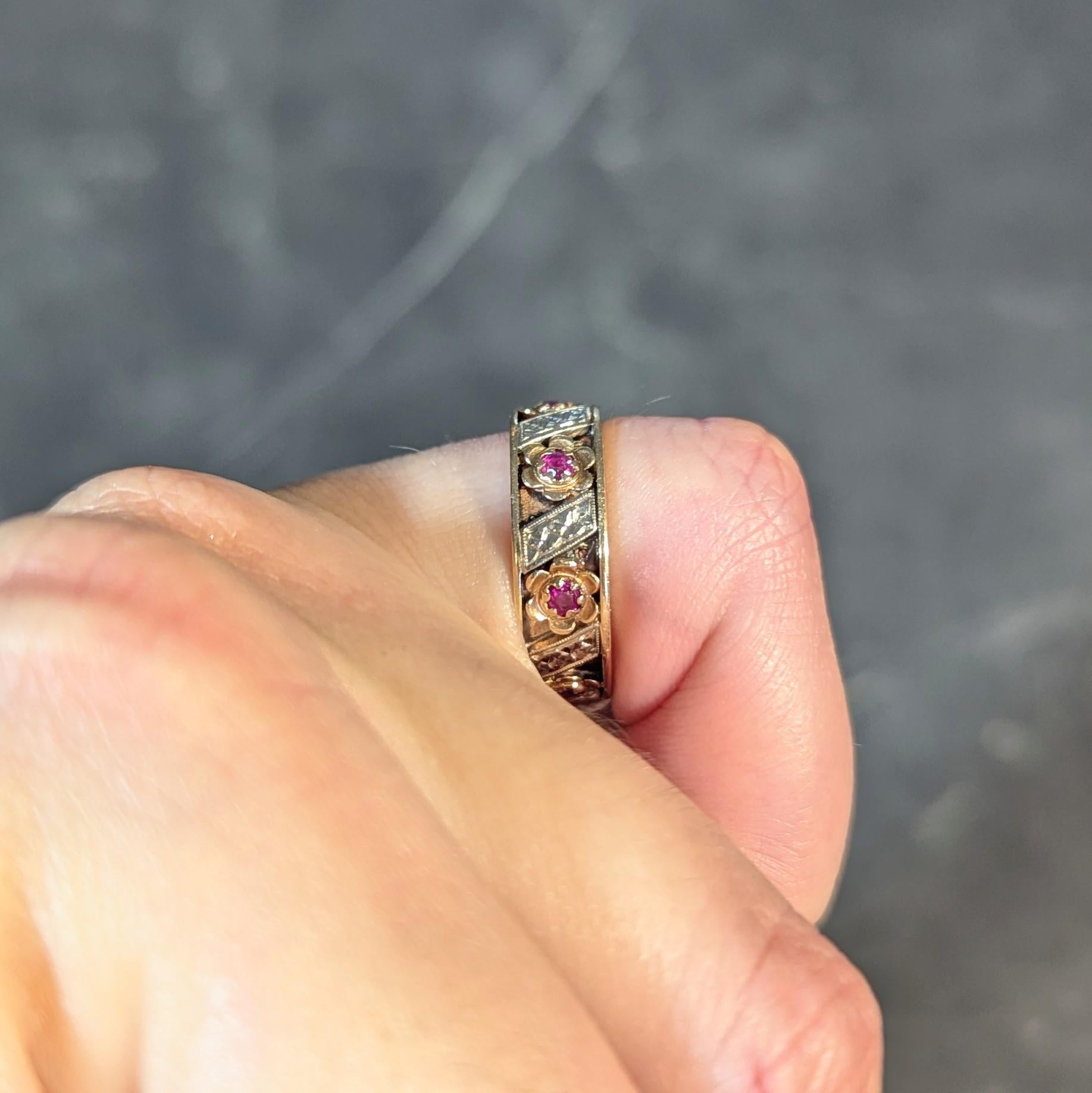 1950's 0.52 CTW Ruby 14 Karat Two-Tone Gold Vintage Floral Band Ring 6