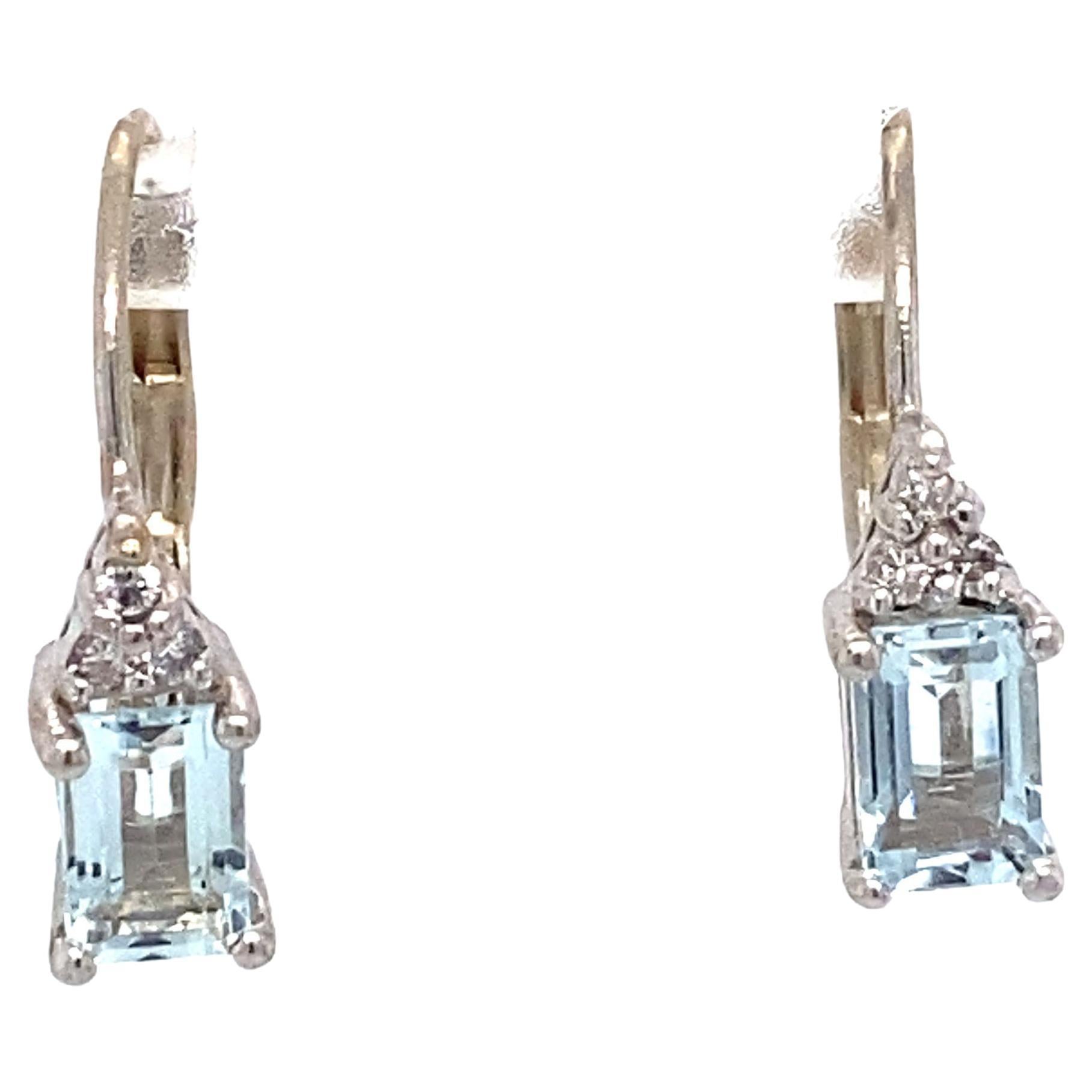 Boucles d'oreilles en or blanc 14 carats aigue-marine et diamant des années 1950