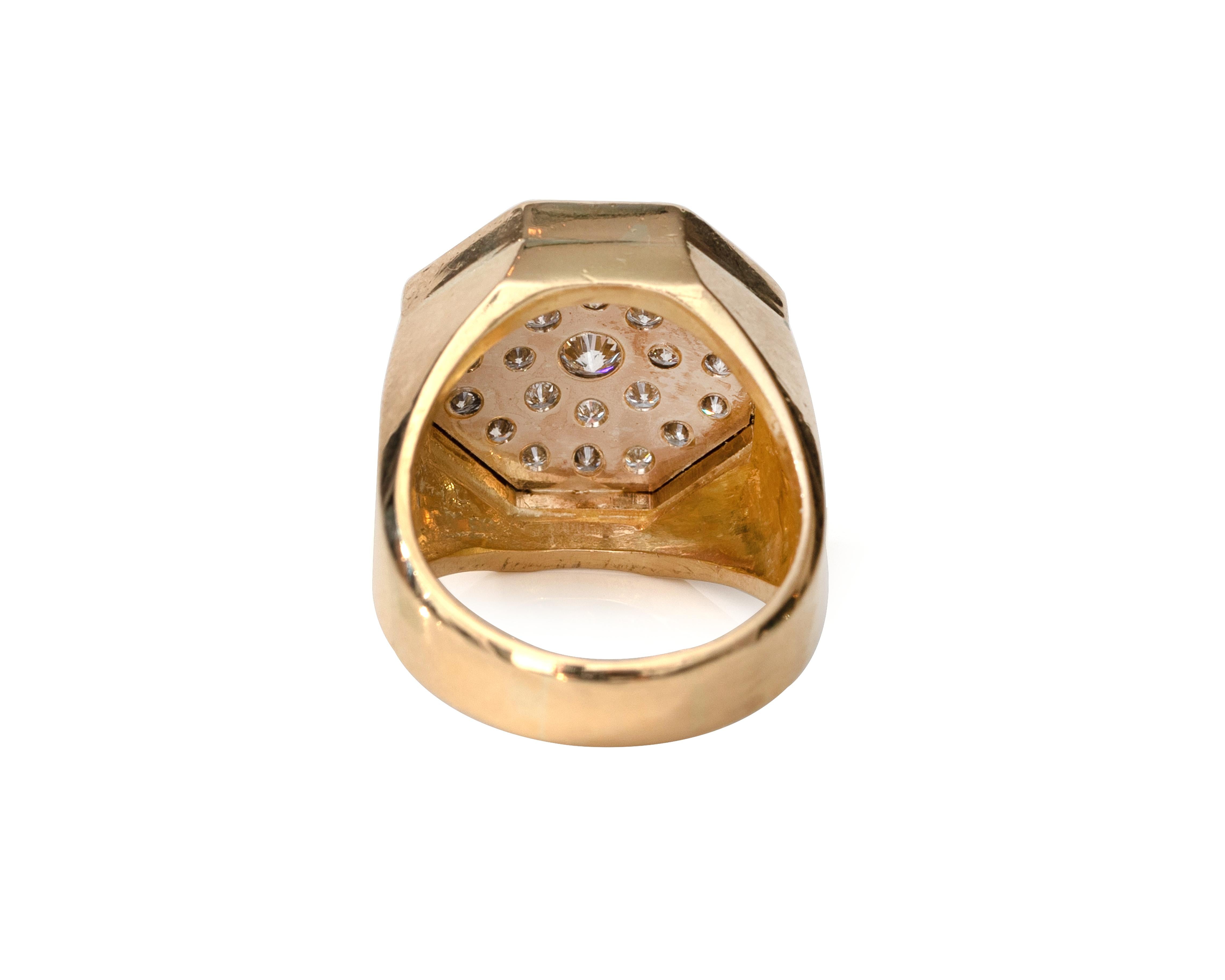 Retro 1950s 1 Carat Diamond Cluster Octagonal 18 Karat Gold Ring