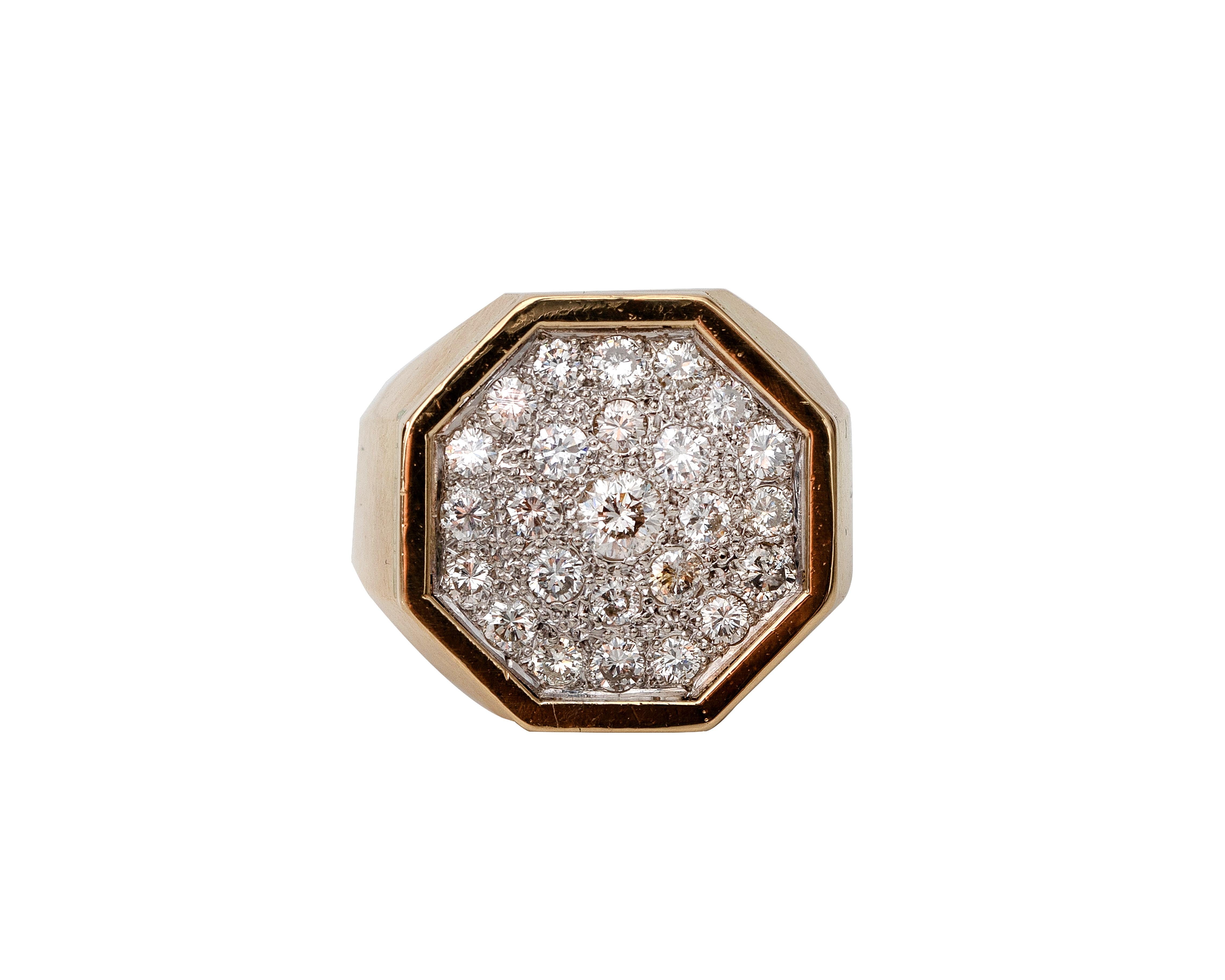 1950s 1 Carat Diamond Cluster Octagonal 18 Karat Gold Ring In Excellent Condition In Atlanta, GA