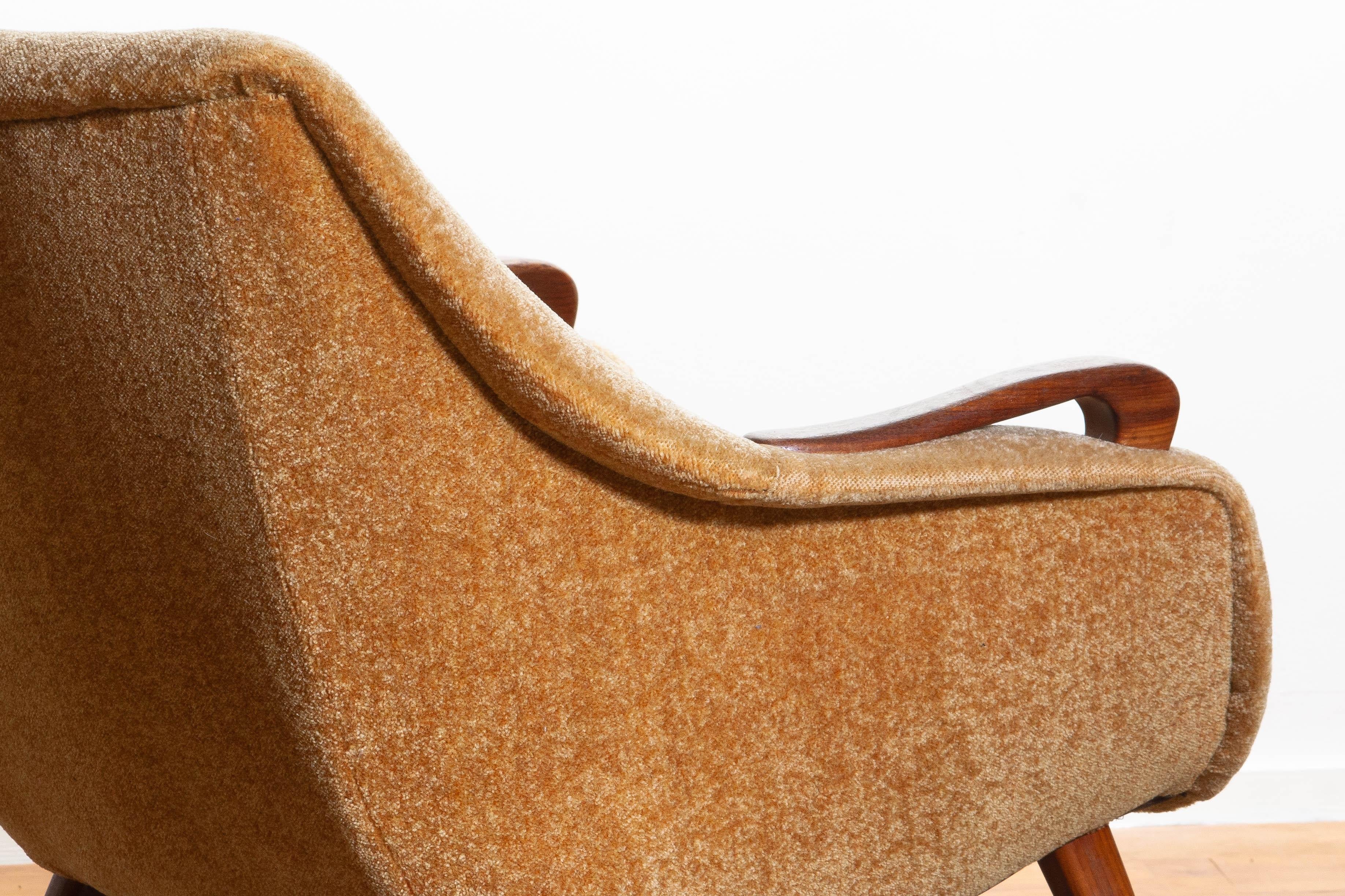 1950s, 1 Scandinavian Lounge Club Chair in Camel Chenille and Teak, Denmark 4