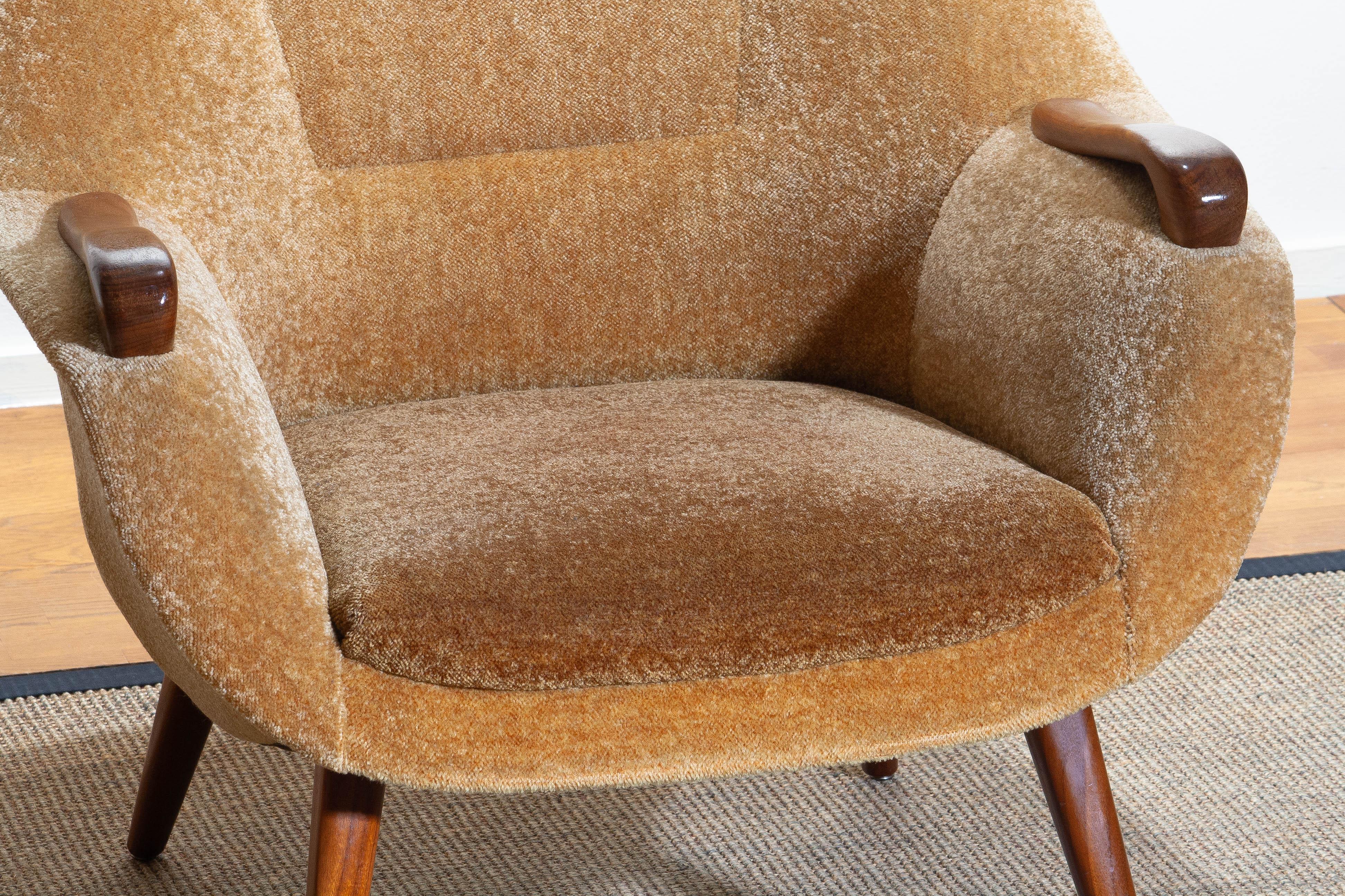 1950s, 1 Scandinavian Lounge Club Chair in Camel Chenille and Teak, Denmark 6